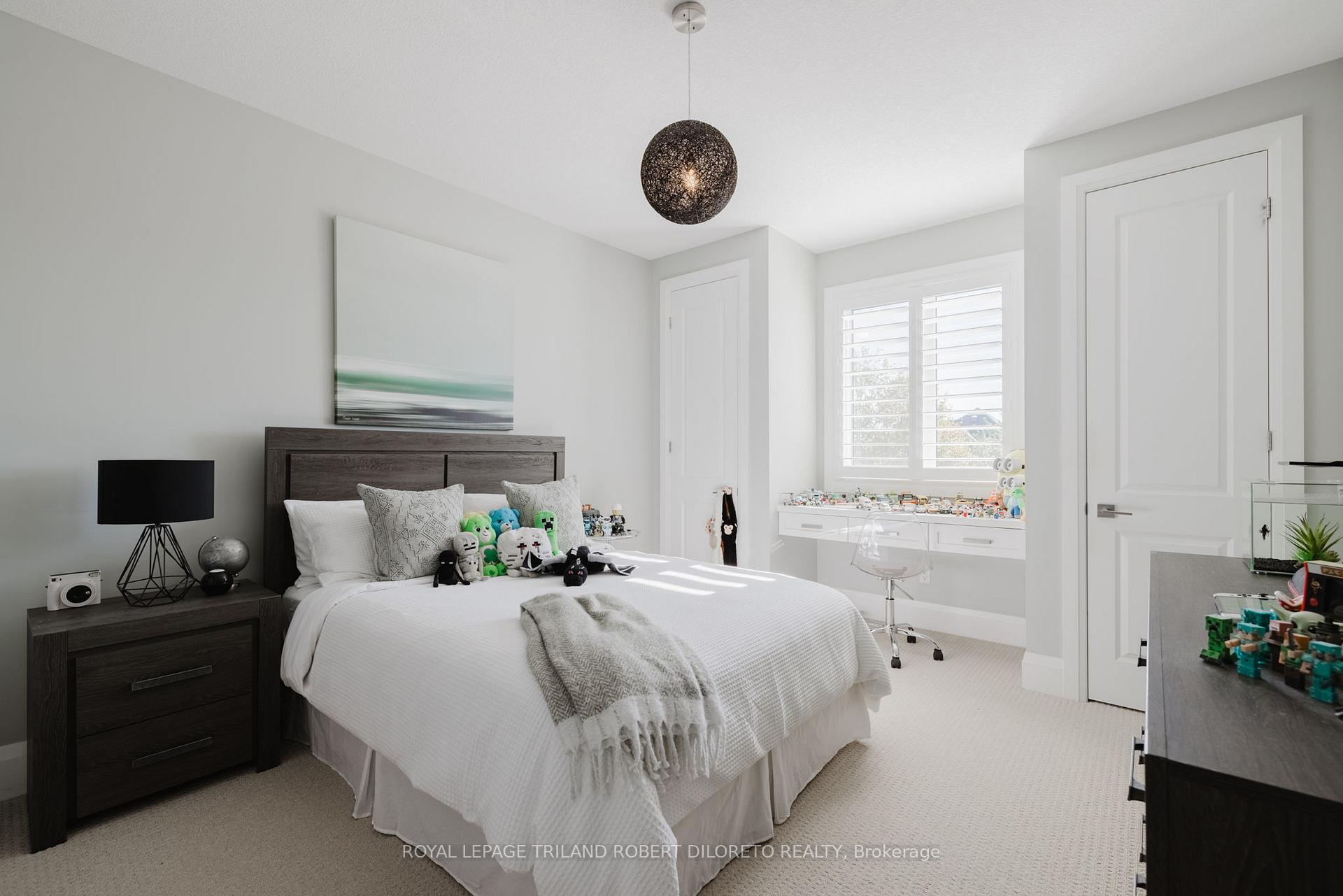Photo 29 of 50 Earlscourt Terrace, Middlesex Centre, Kilworth — HOMEH