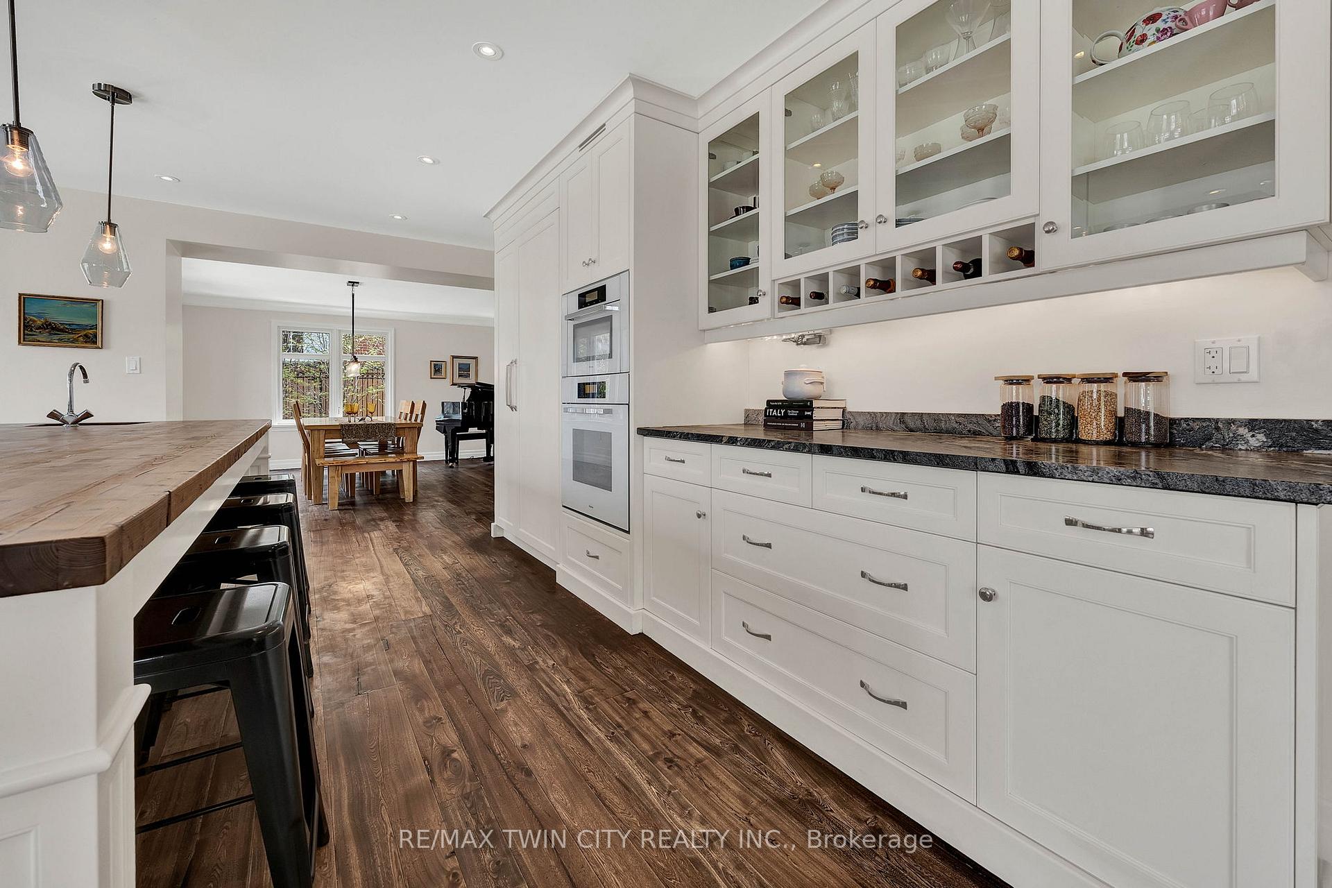 Photo 12 of 7 Huntley Crescent, Kitchener — HOMEH