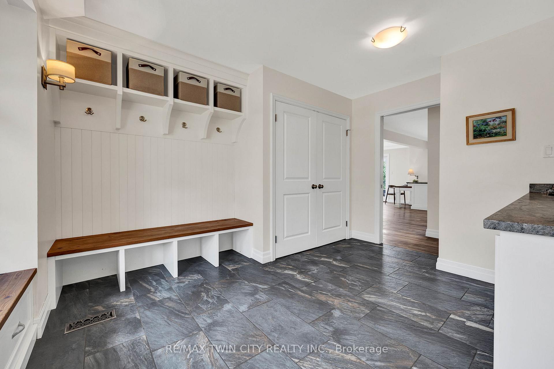 Photo 14 of 7 Huntley Crescent, Kitchener — HOMEH