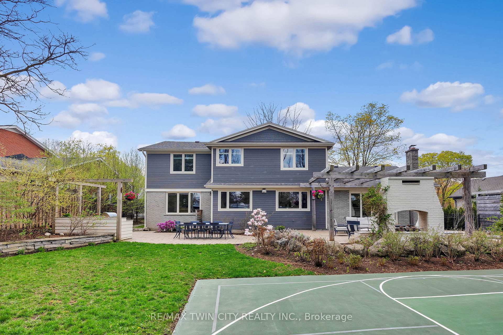 Photo 26 of 7 Huntley Crescent, Kitchener — HOMEH