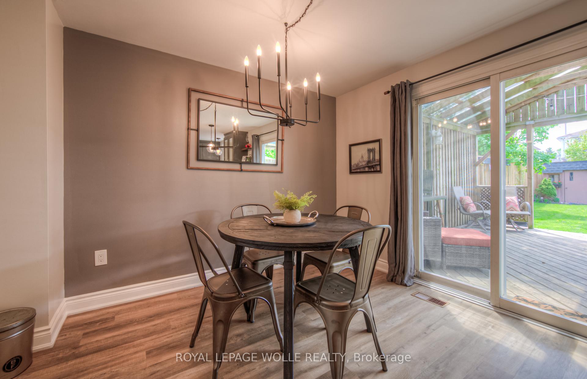 Photo 17 of 443 Otterbein Road, Kitchener — HOMEH