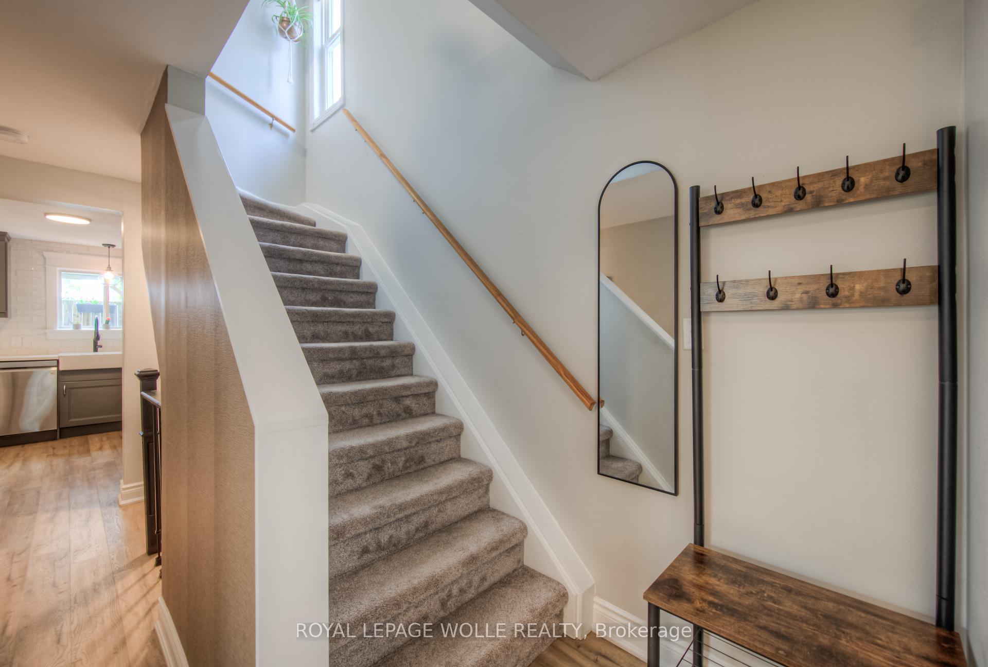 Photo 19 of 443 Otterbein Road, Kitchener — HOMEH