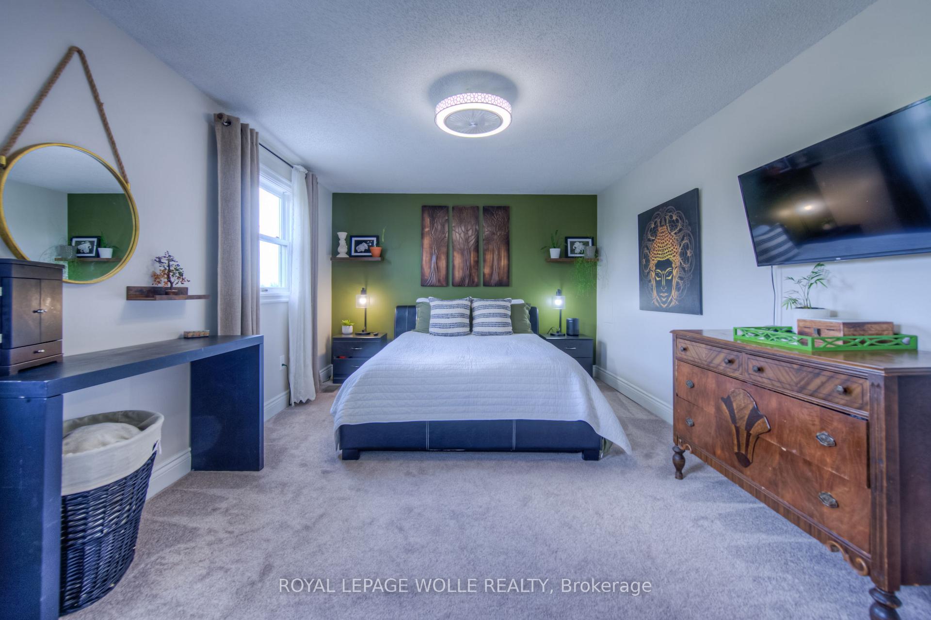 Photo 24 of 443 Otterbein Road, Kitchener — HOMEH