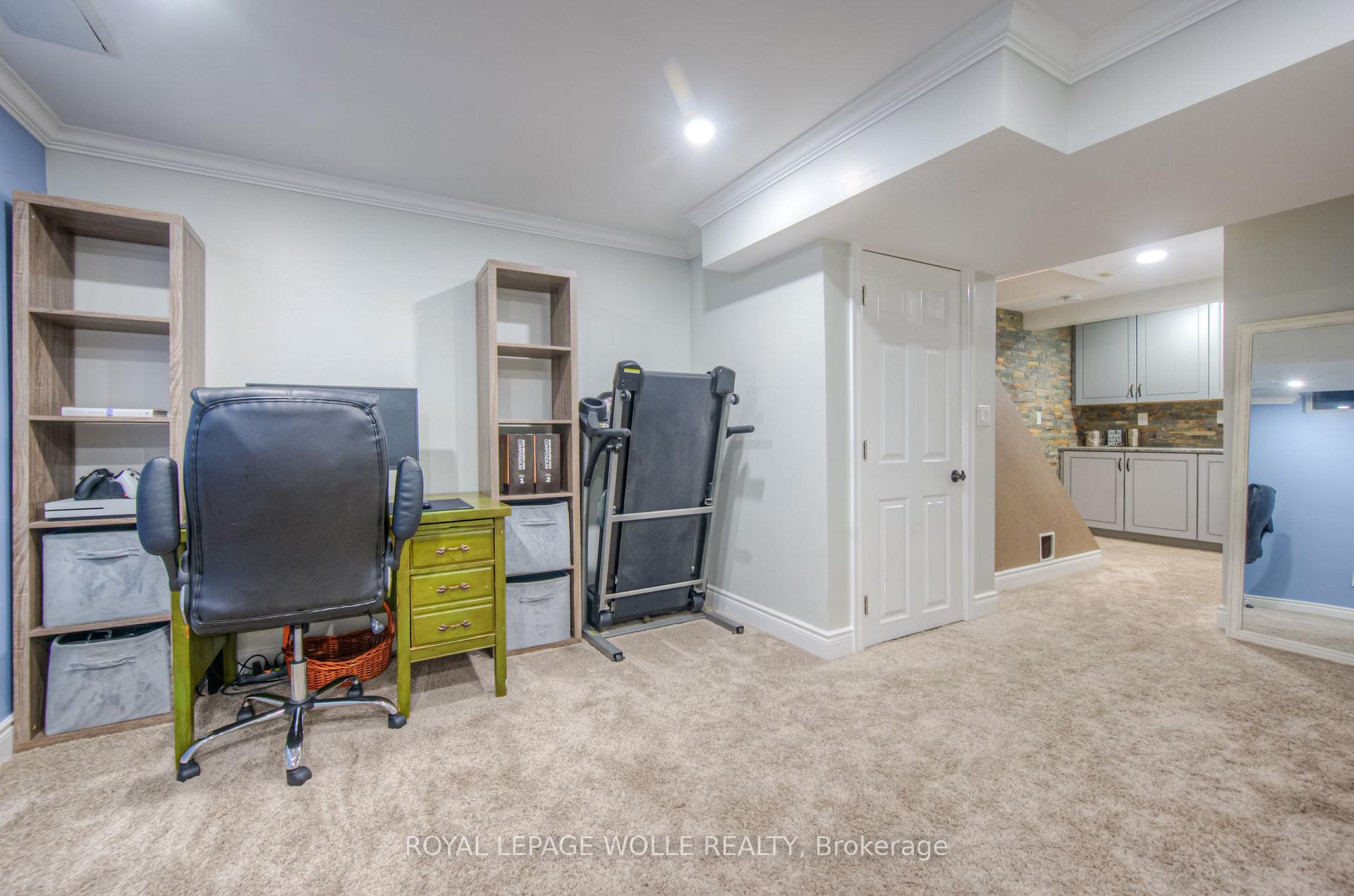 Photo 34 of 443 Otterbein Road, Kitchener — HOMEH