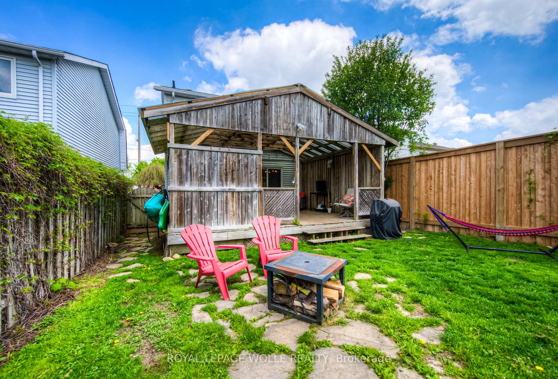 Photo 37 of 443 Otterbein Road, Kitchener — HOMEH