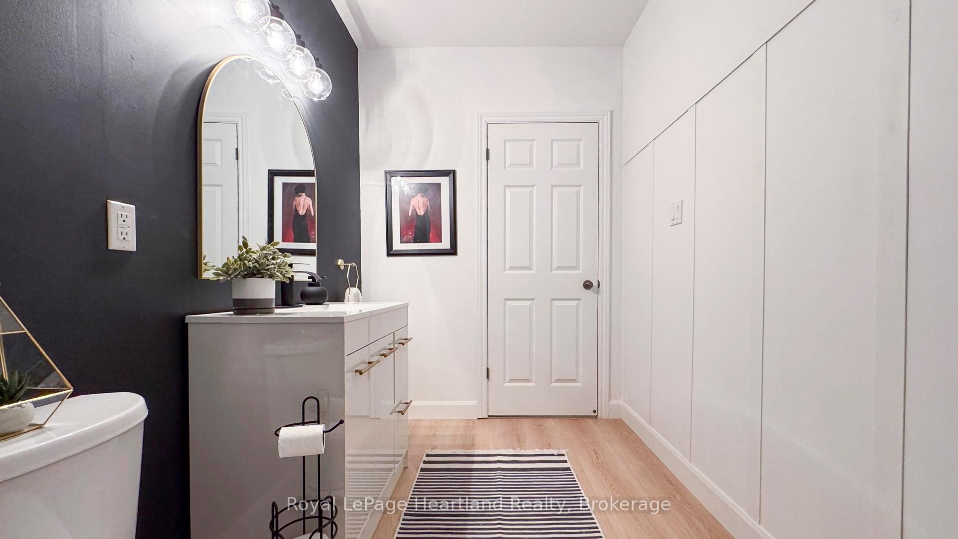 Photo 16 of 10 Red Clover Court, Middlesex Centre, Ilderton — HOMEH