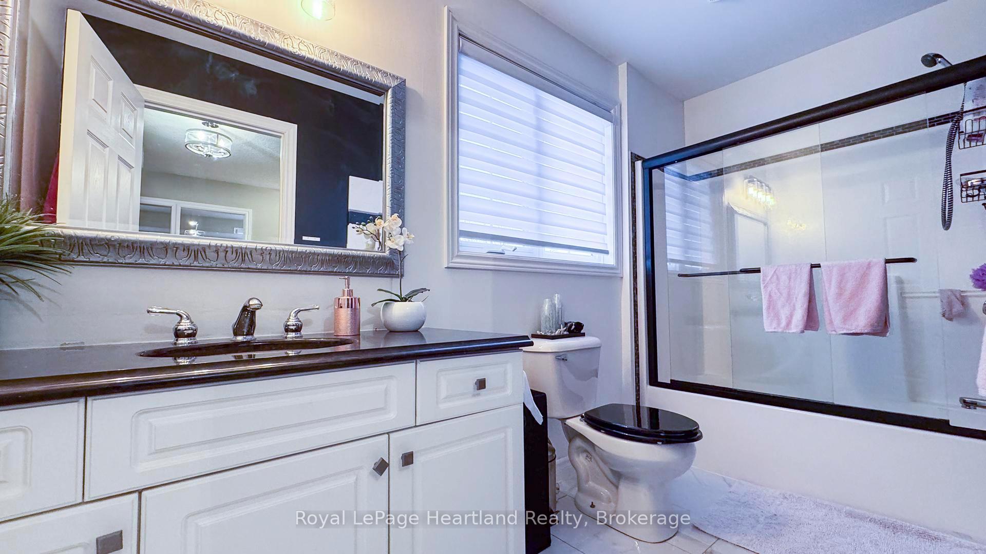Photo 25 of 10 Red Clover Court, Middlesex Centre, Ilderton — HOMEH