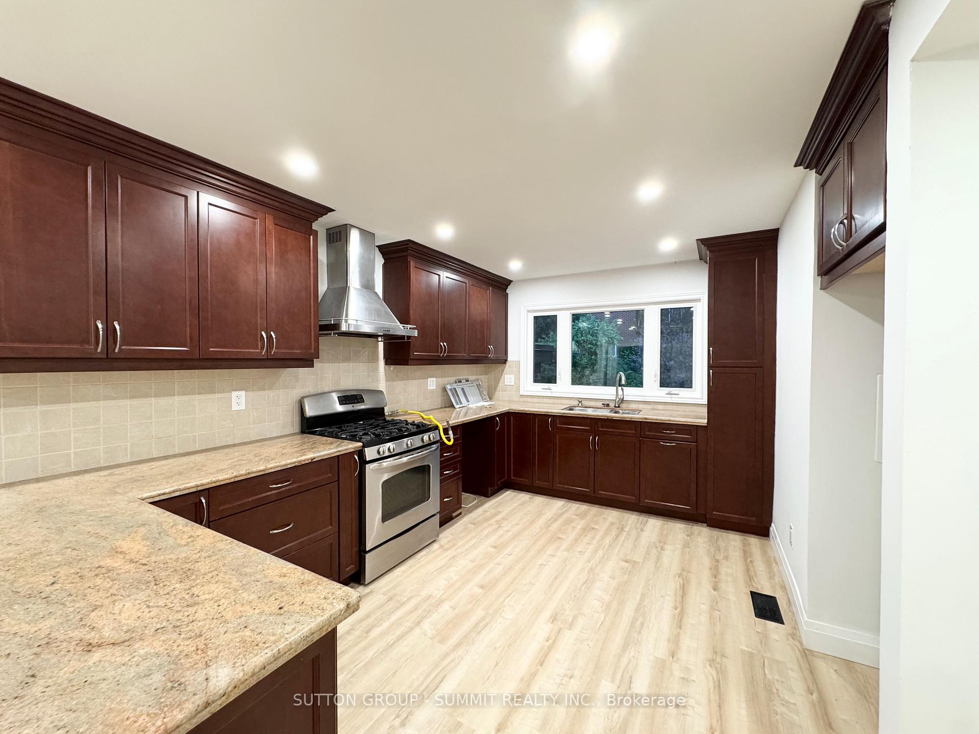 Photo 5 of Unit Main Floor, 415 Sanatorium Road, Hamilton, Westcliffe — HOMEH