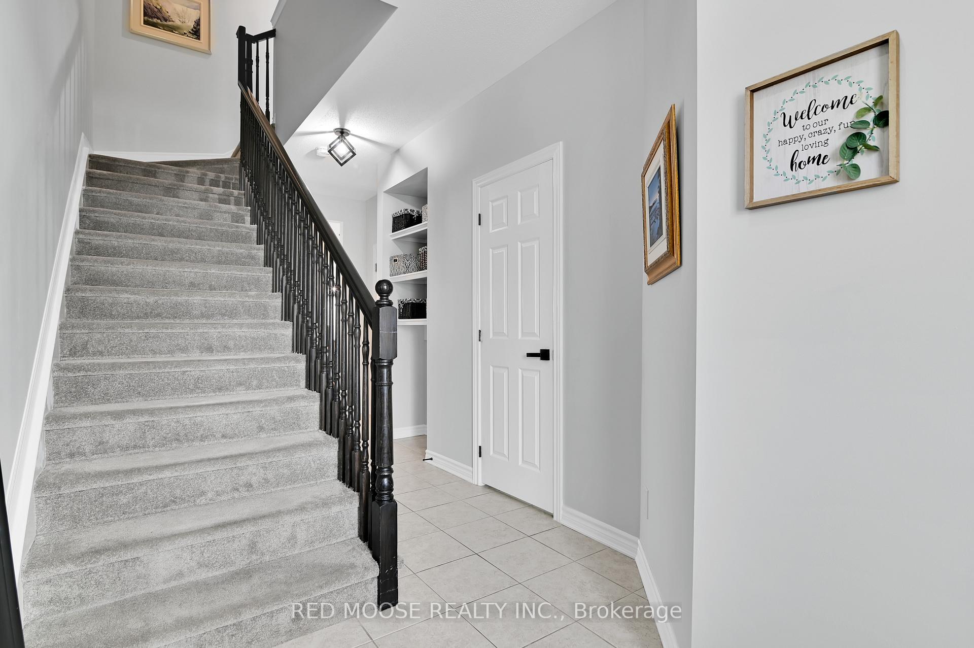 Photo 17 of 661 Rouncey Road, Ottawa, Kanata - Emerald Meadows/Trailwest — HOMEH