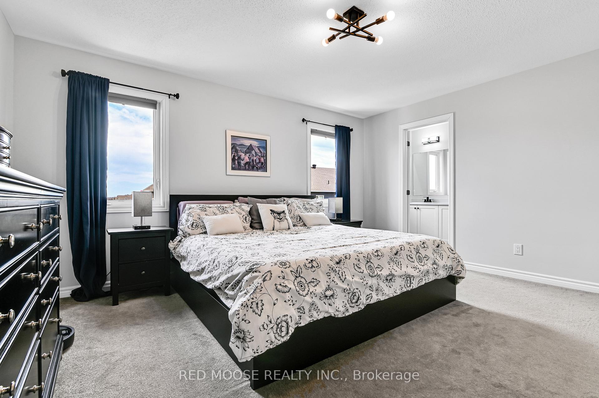 Photo 18 of 661 Rouncey Road, Ottawa, Kanata - Emerald Meadows/Trailwest — HOMEH