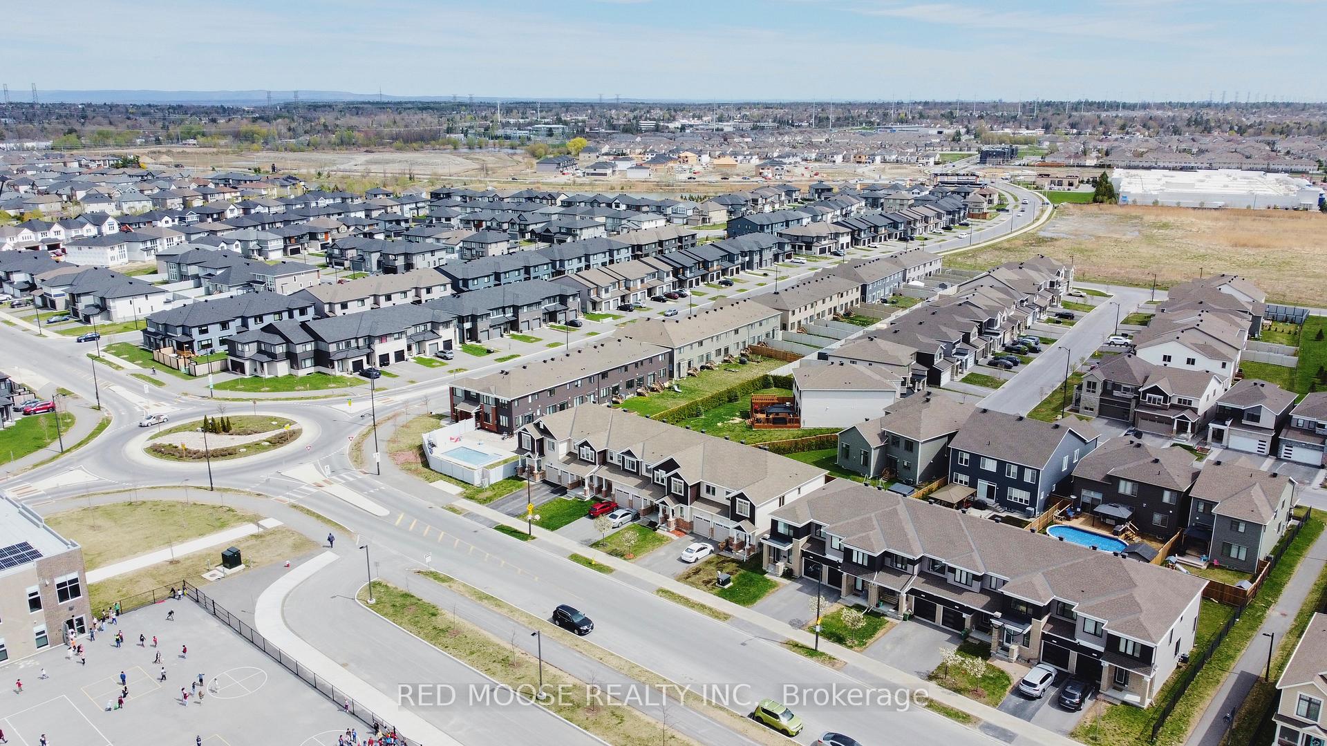 Photo 42 of 661 Rouncey Road, Ottawa, Kanata - Emerald Meadows/Trailwest — HOMEH