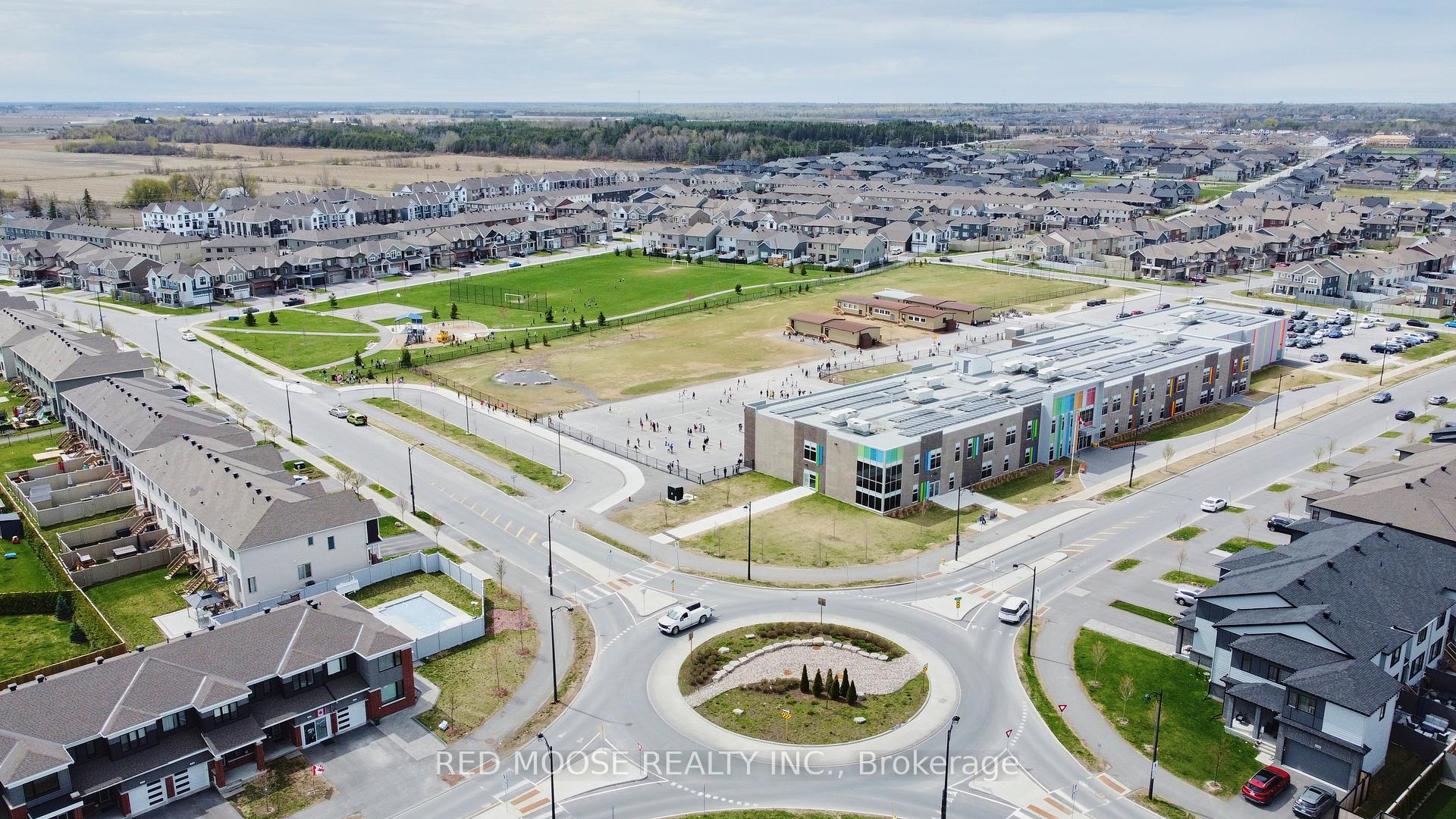 Photo 46 of 661 Rouncey Road, Ottawa, Kanata - Emerald Meadows/Trailwest — HOMEH