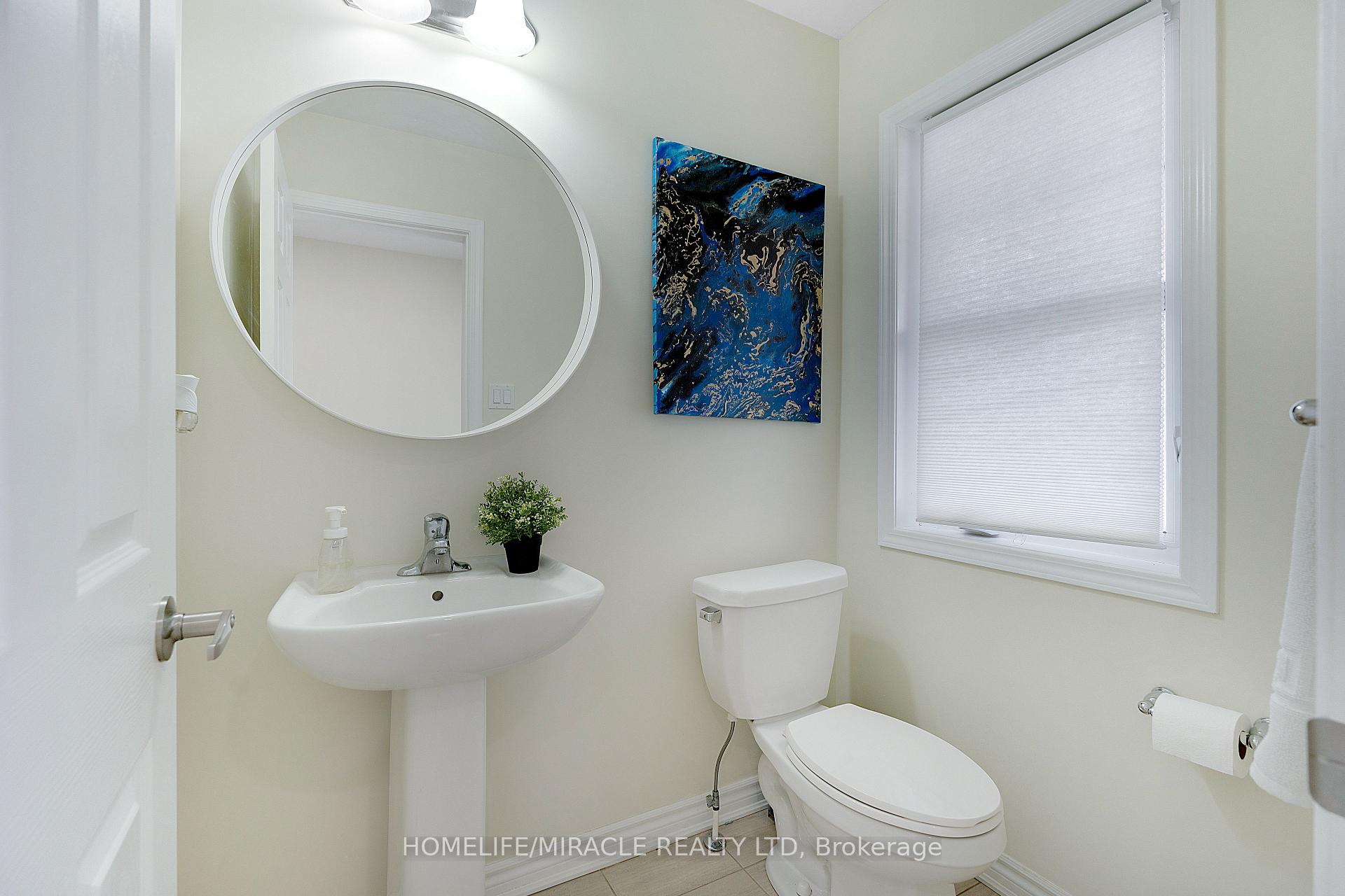Photo 12 of 11 Watermill Street, Kitchener — HOMEH