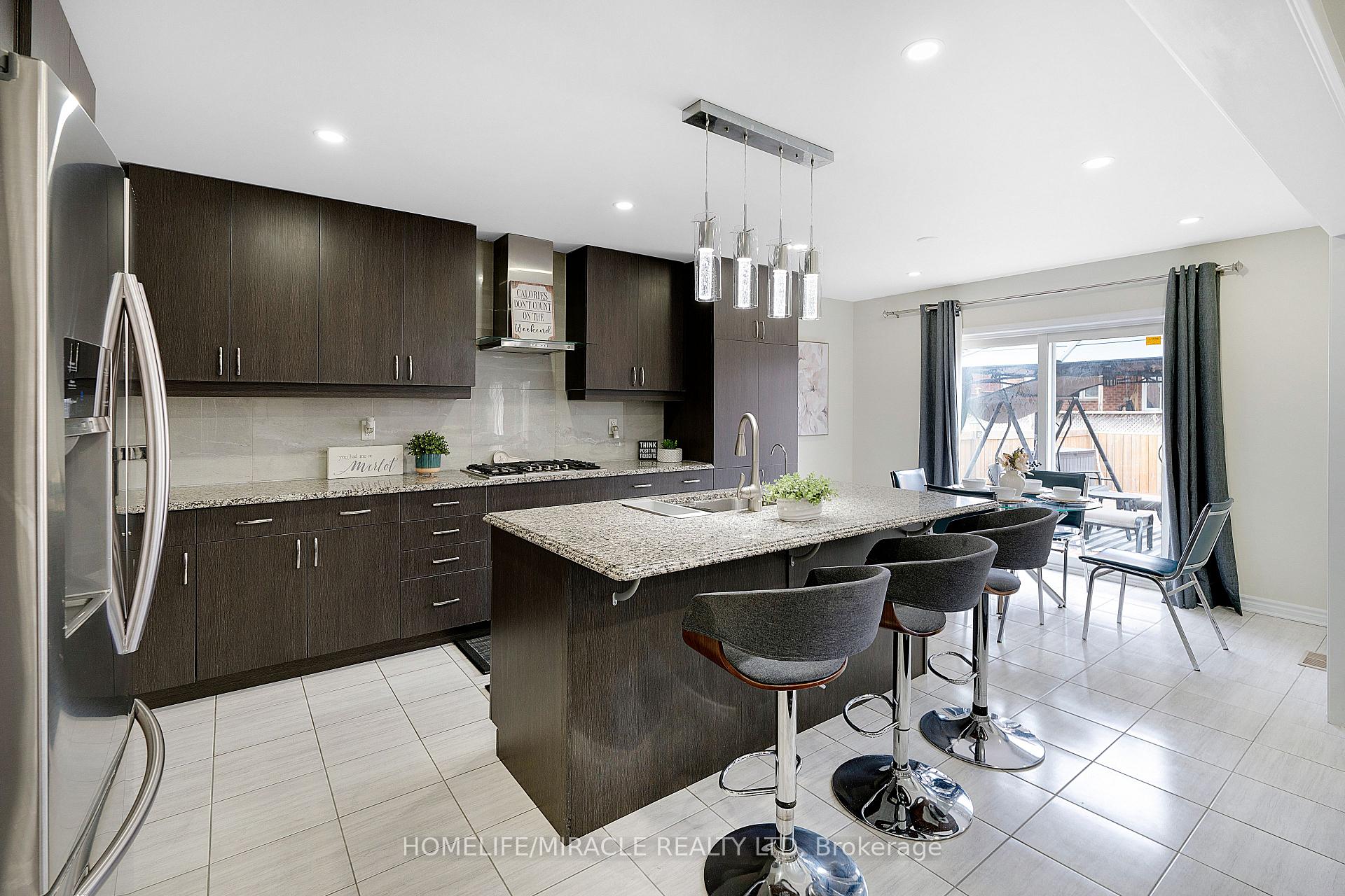 Photo 18 of 11 Watermill Street, Kitchener — HOMEH