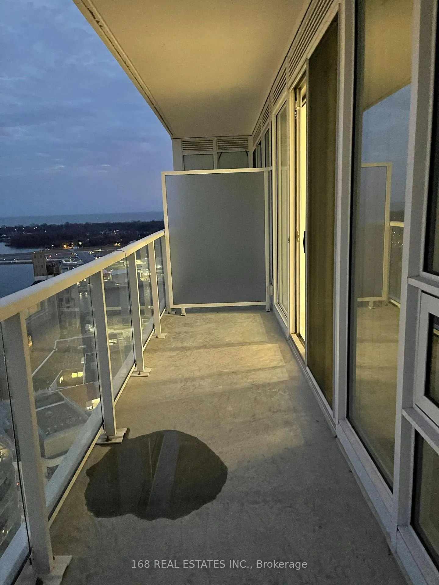 Photo 6 of Unit 3611, 17 Bathurst Street, Toronto, Waterfront Communities — HOMEH