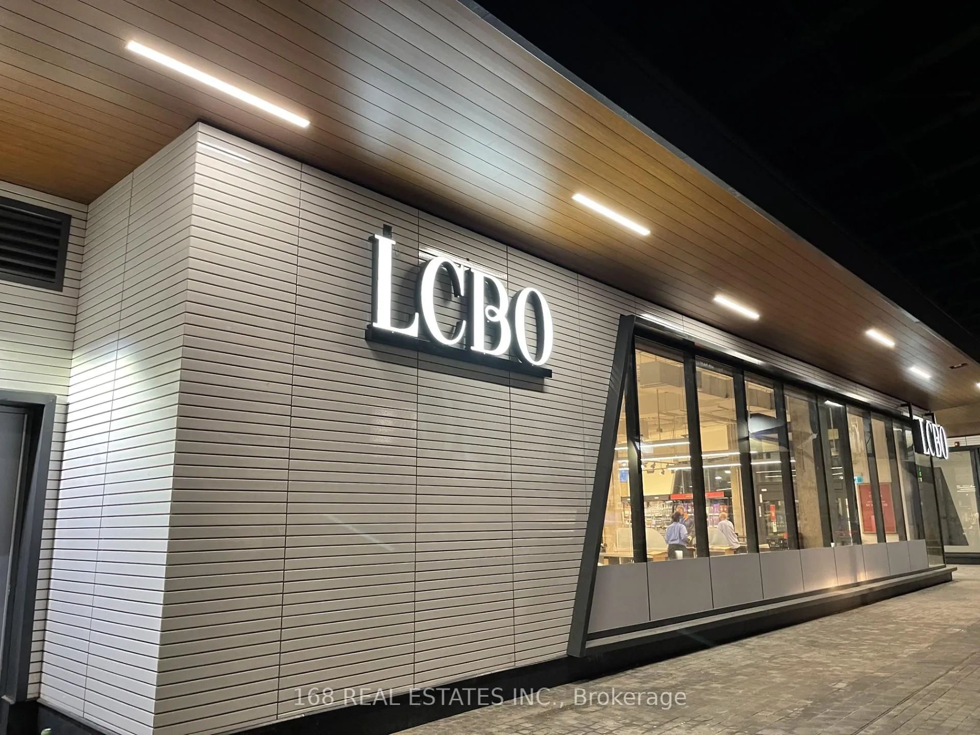 Photo 10 of Unit 3611, 17 Bathurst Street, Toronto, Waterfront Communities — HOMEH