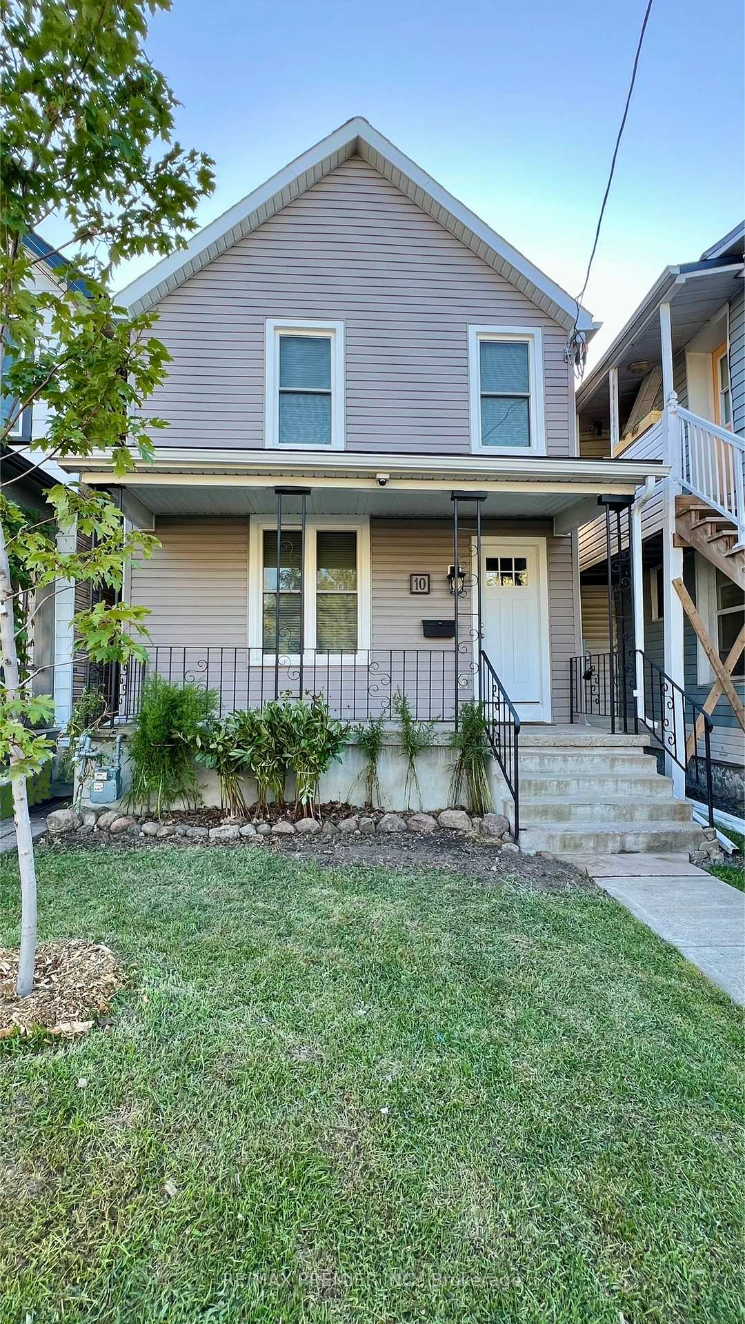 Photo 2 of 10 Patrick Street, Kingston, East of Sir John A. Blvd — HOMEH