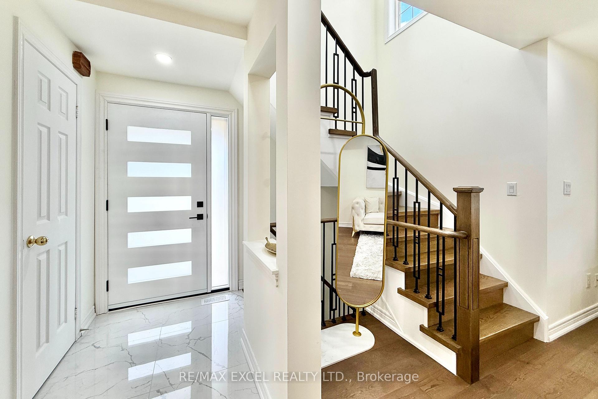 Photo 9 of 455 White's Hill Avenue, Markham, Cornell — HOMEH