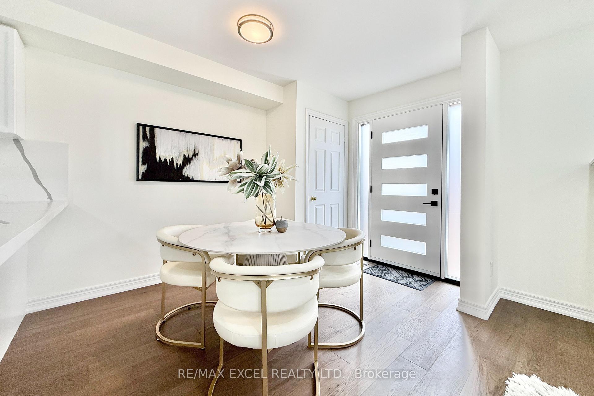 Photo 16 of 455 White's Hill Avenue, Markham, Cornell — HOMEH