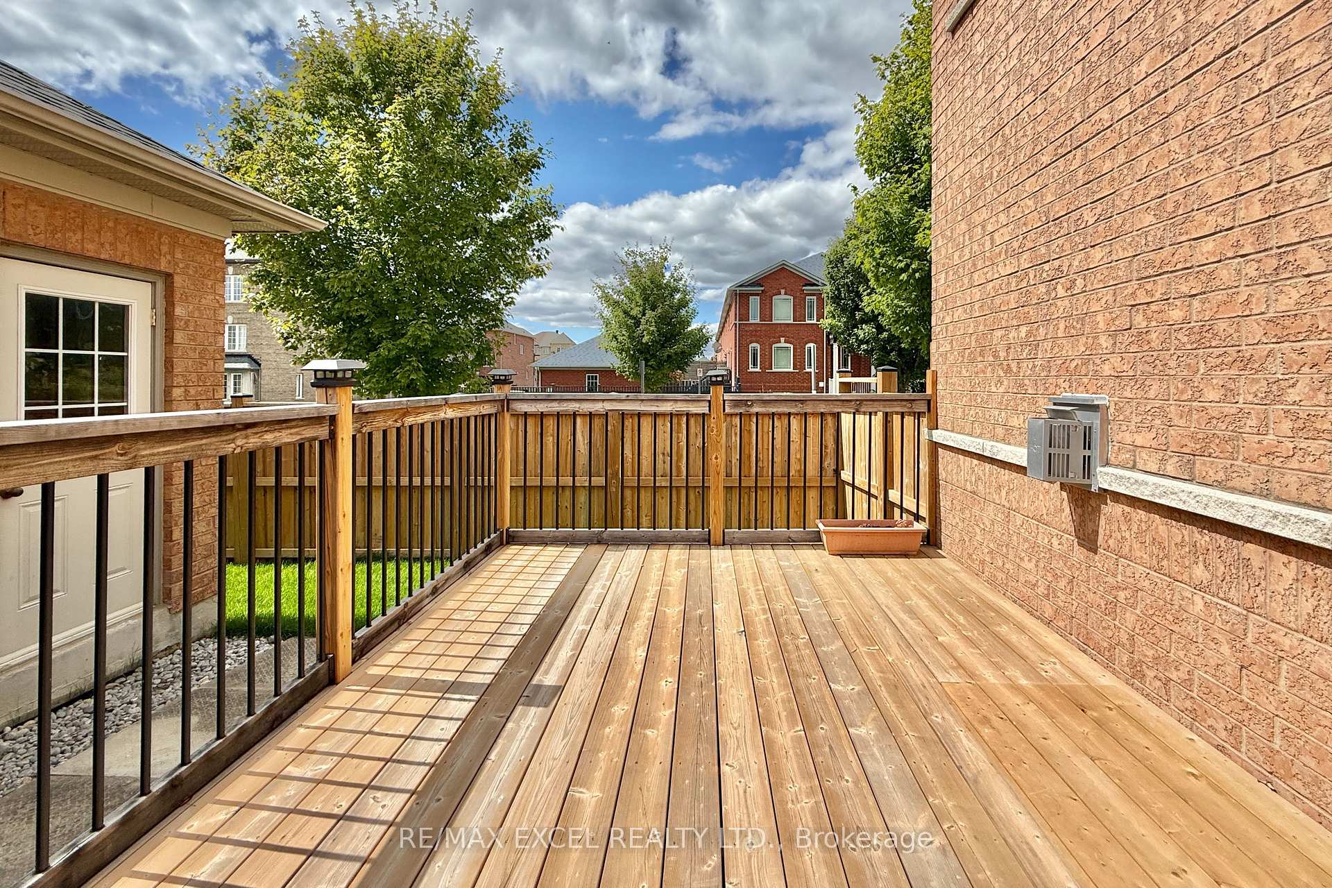 Photo 28 of 455 White's Hill Avenue, Markham, Cornell — HOMEH