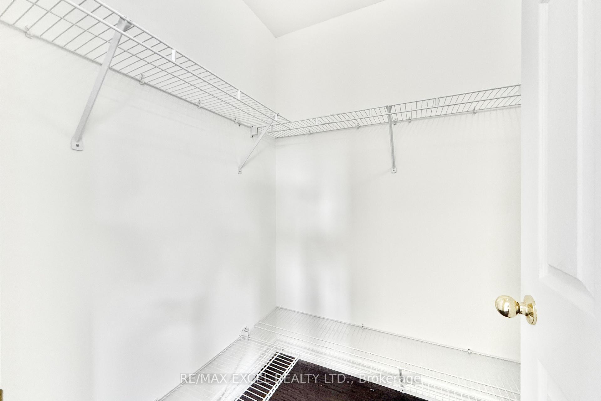 Photo 36 of 455 White's Hill Avenue, Markham, Cornell — HOMEH