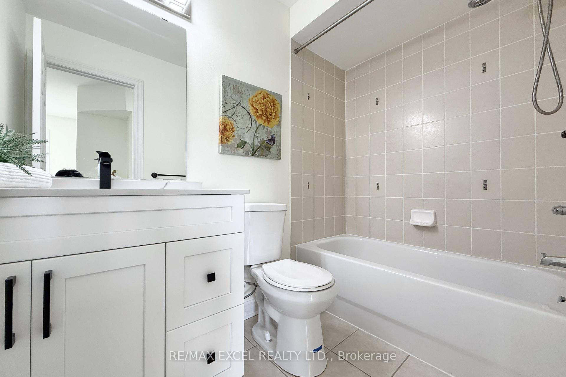 Photo 40 of 455 White's Hill Avenue, Markham, Cornell — HOMEH