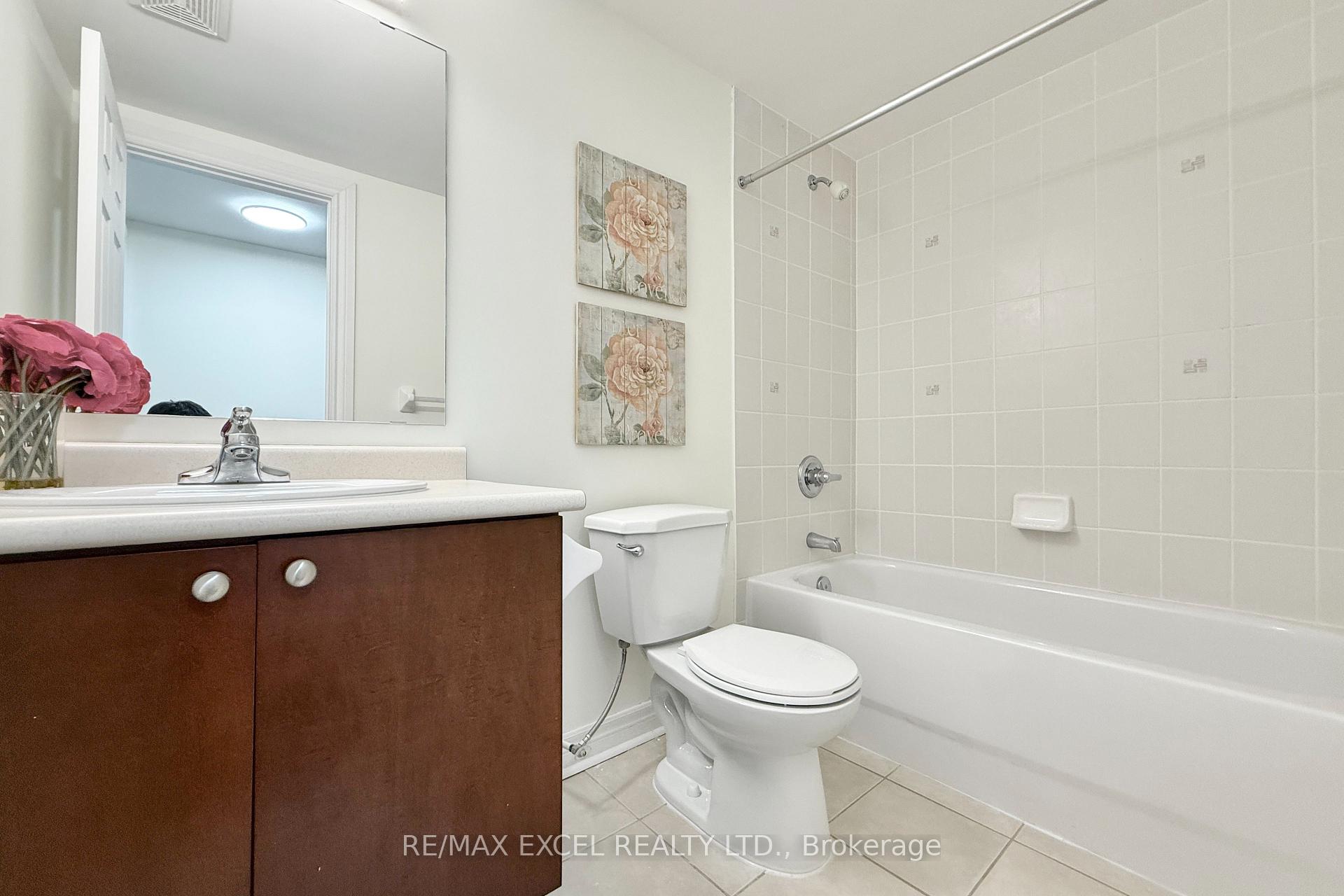 Photo 48 of 455 White's Hill Avenue, Markham, Cornell — HOMEH
