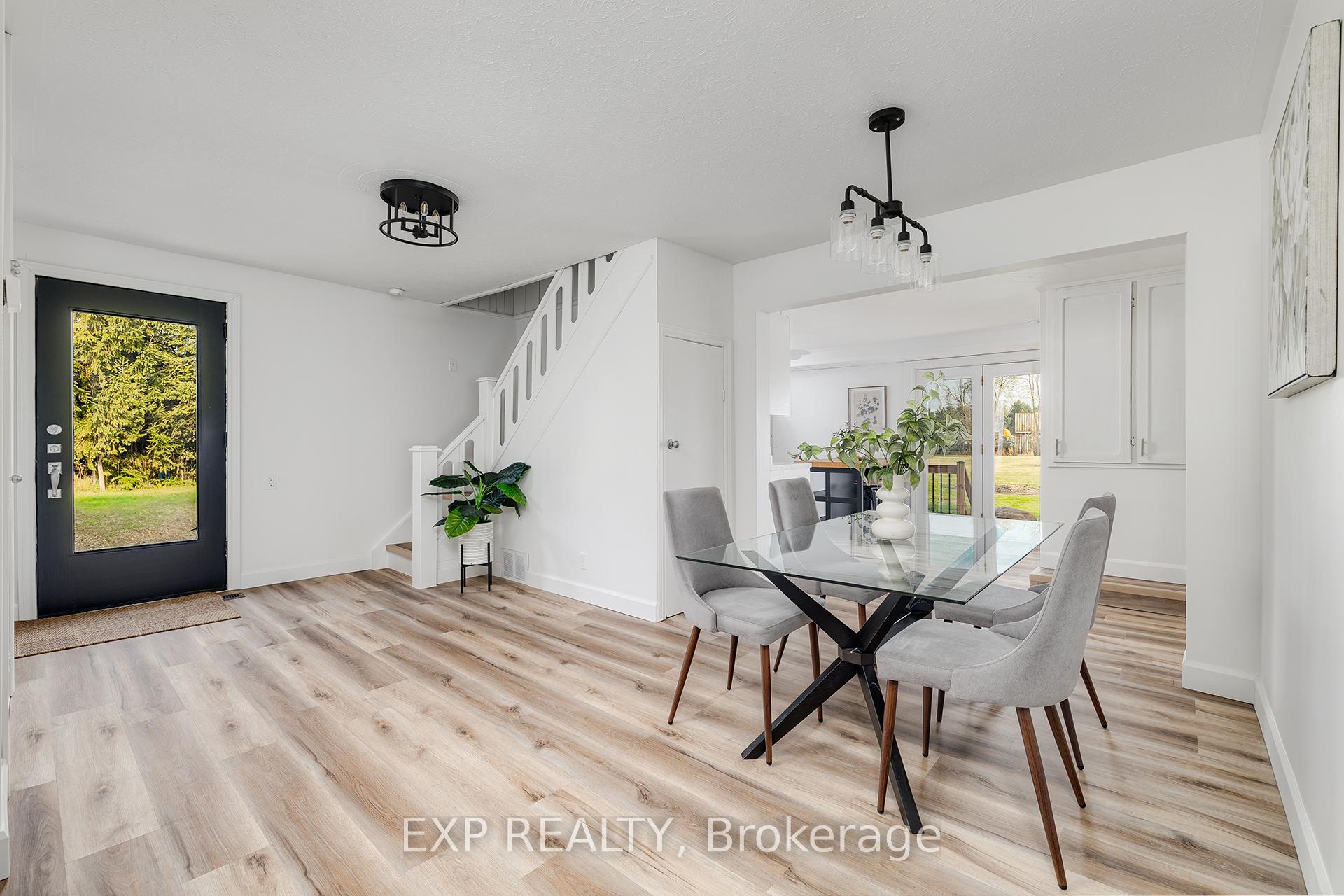 Photo 7 of 895 King Street, Minto — HOMEH