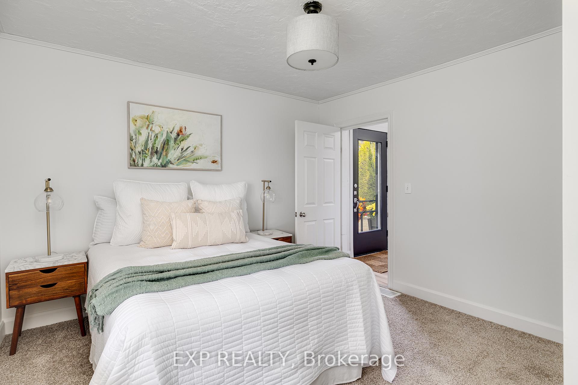 Photo 12 of 895 King Street, Minto — HOMEH