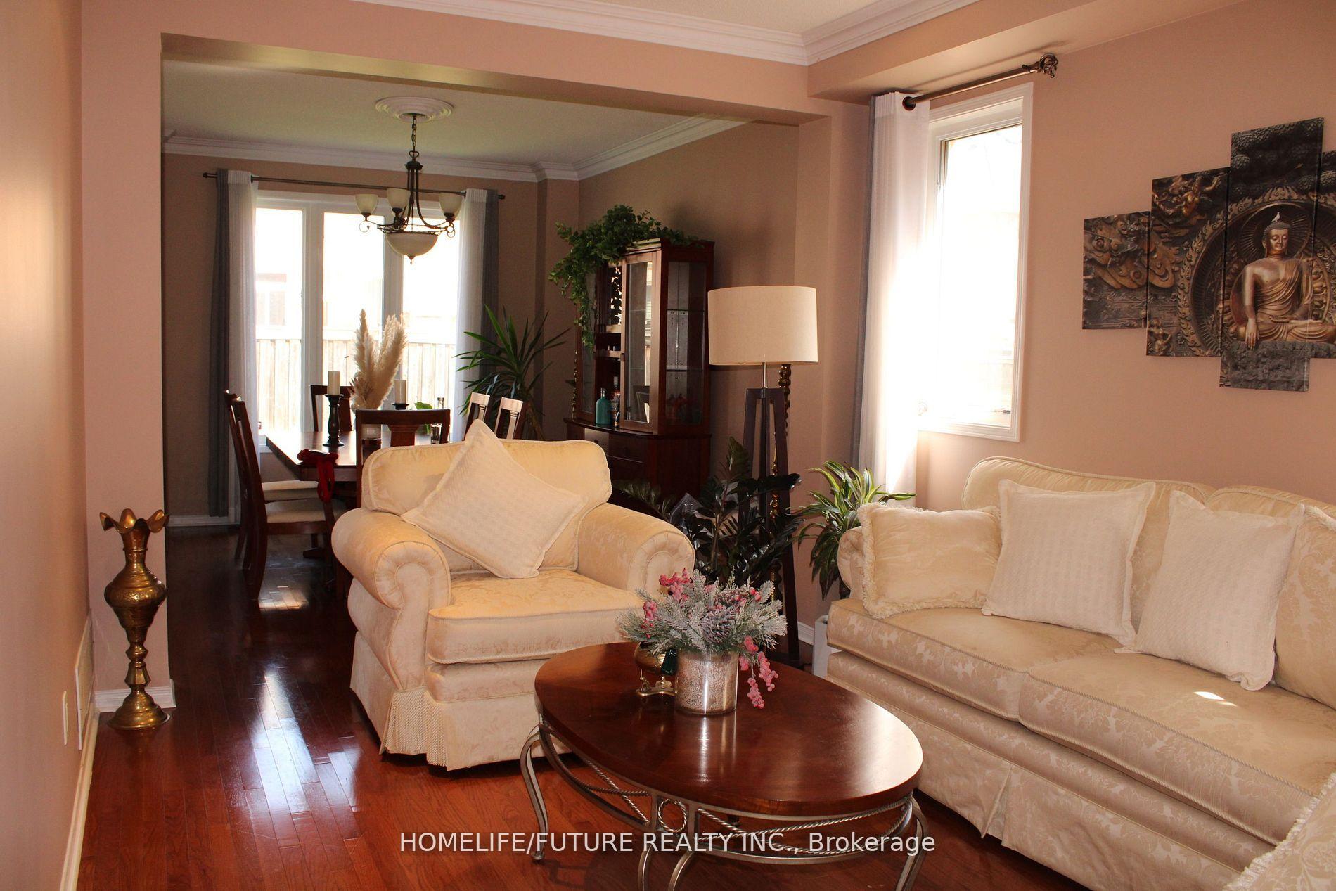 Photo 10 of Unit Main & 2nd, 49 Mingay Avenue, Markham, Wismer — HOMEH