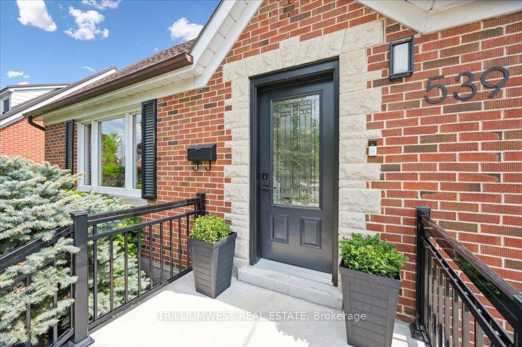 Photo 6 of 539 Guelph Street, Kitchener — HOMEH