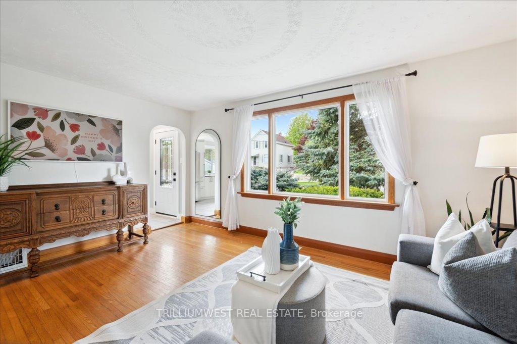 Photo 12 of 539 Guelph Street, Kitchener — HOMEH