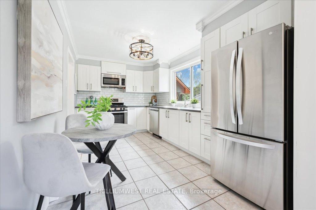 Photo 14 of 539 Guelph Street, Kitchener — HOMEH