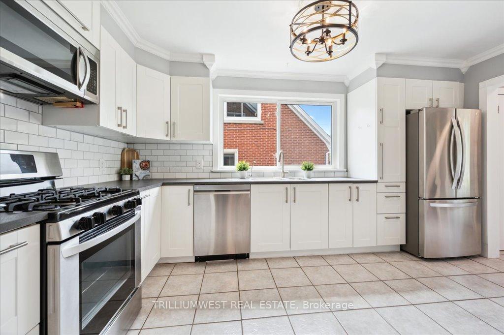 Photo 15 of 539 Guelph Street, Kitchener — HOMEH
