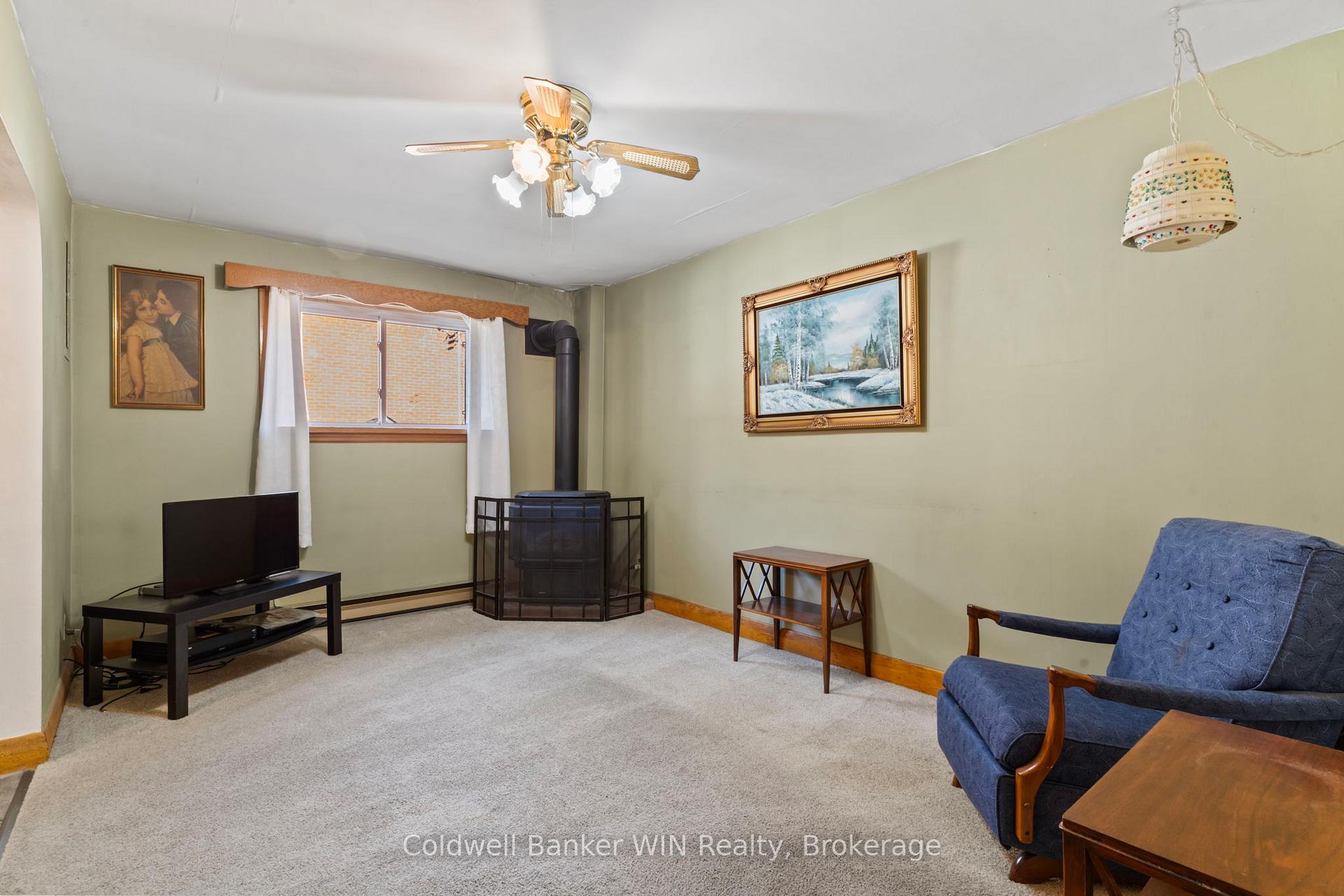 Photo 15 of 16 John Street S, Minto — HOMEH