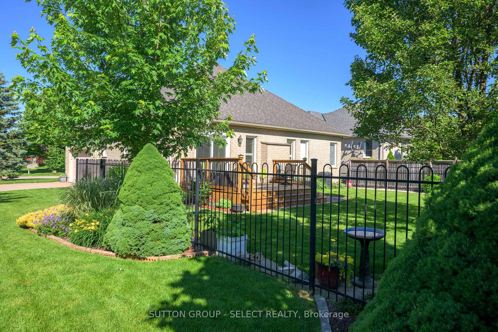 Photo 12 of 6 Blue Heron Drive, Middlesex Centre, Ilderton — HOMEH