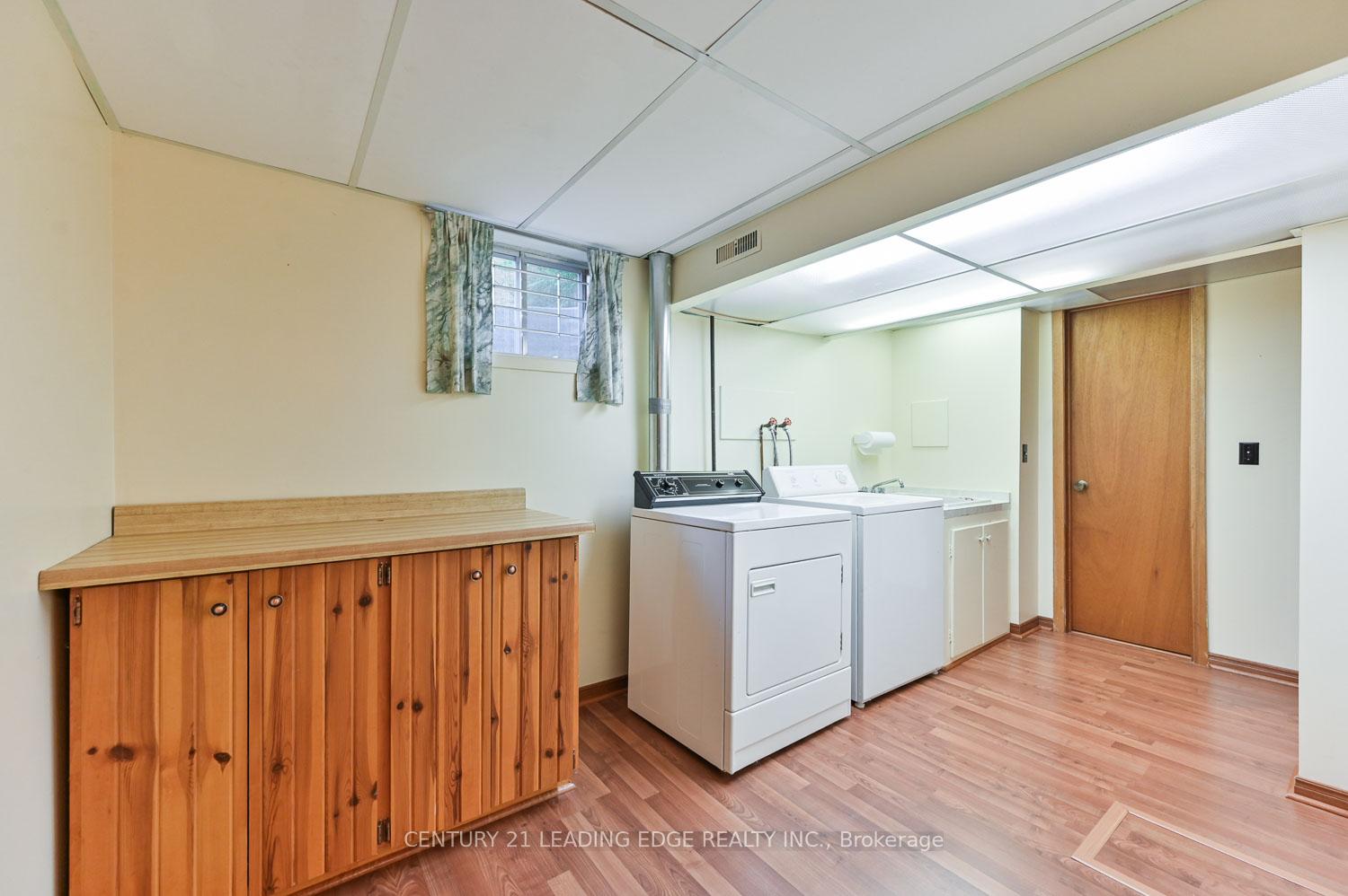 Photo 30 of 18 Sir Constantine Drive, Markham, Markham Village — HOMEH