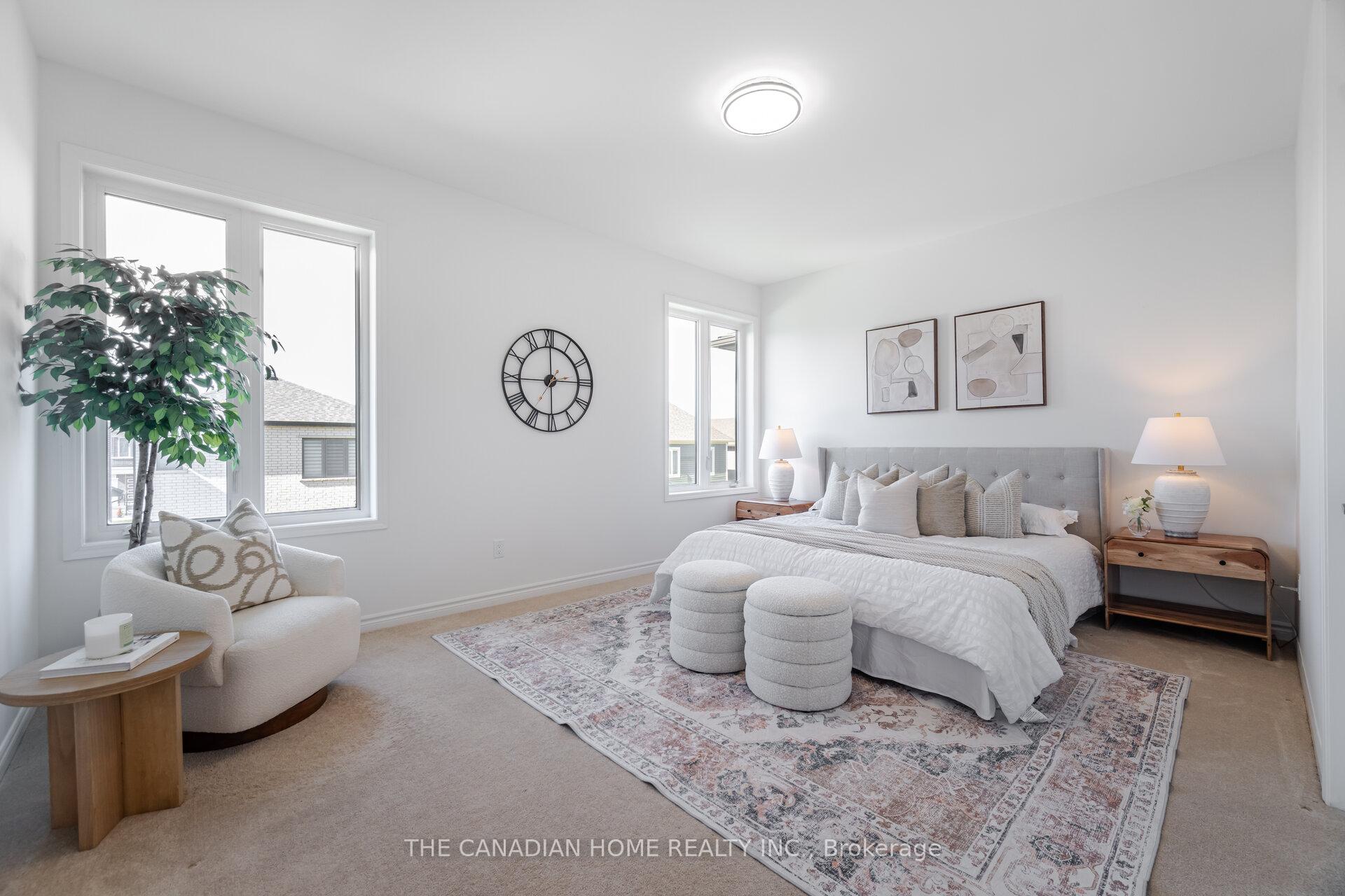 Photo 17 of 15 William Nador Street, Kitchener — HOMEH