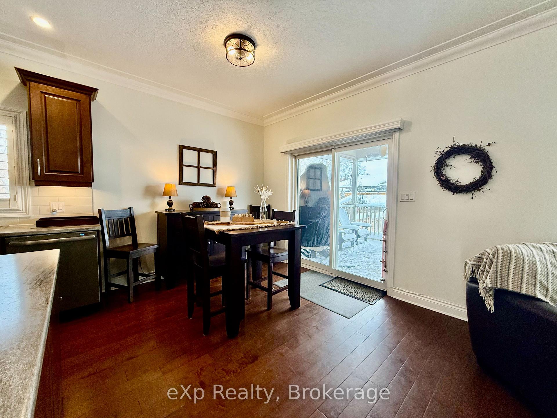 Photo 8 of 10 Brown Street S, Minto — HOMEH