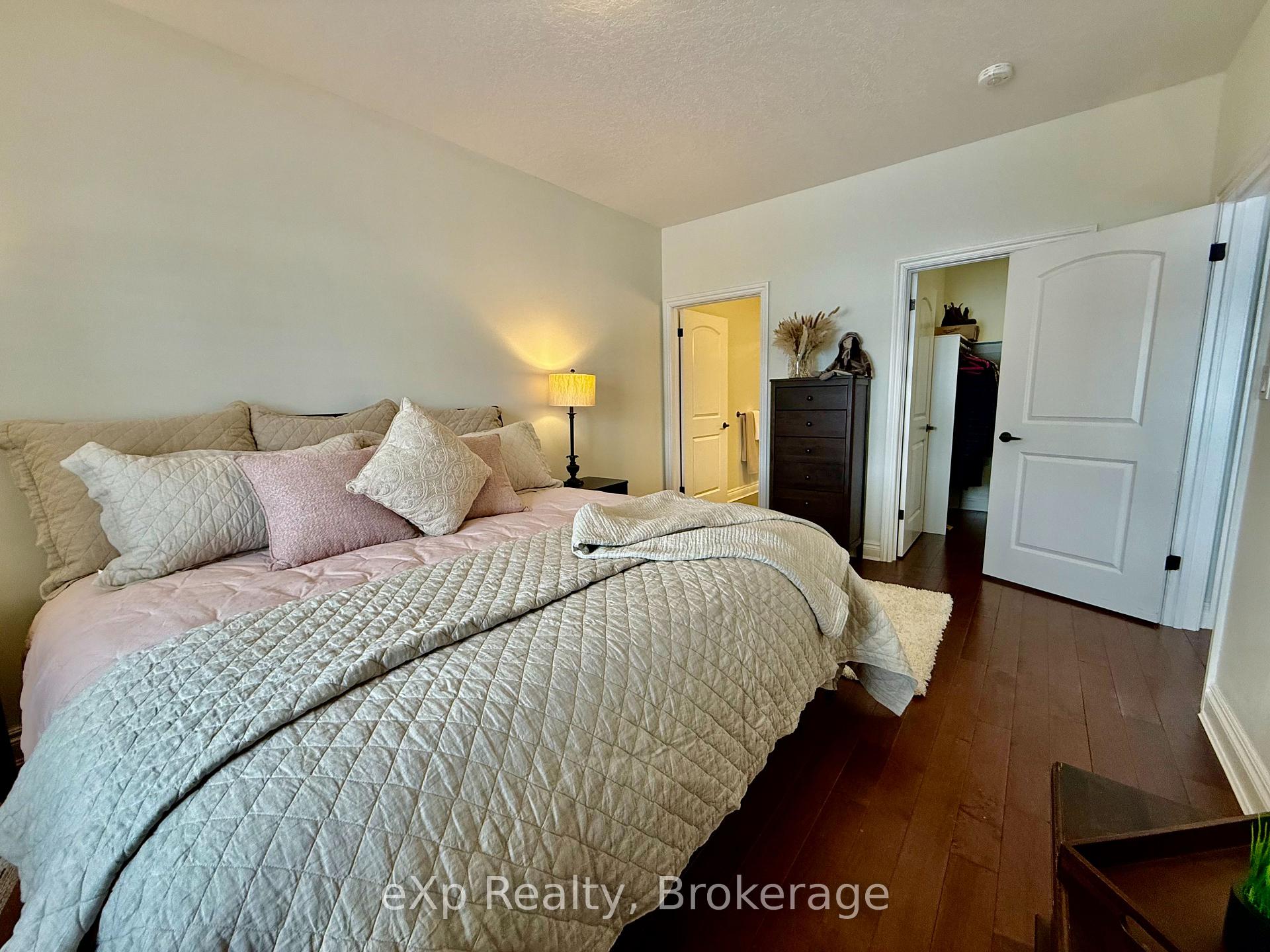 Photo 12 of 10 Brown Street S, Minto — HOMEH