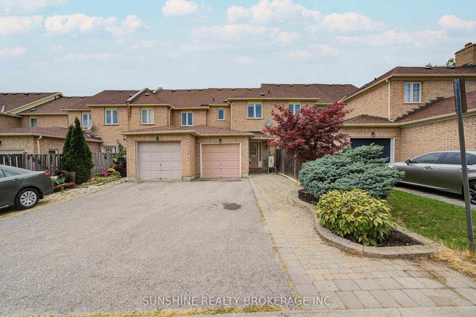 Photo 1 of 357 Bur Oak Avenue, Markham, Berczy — HOMEH