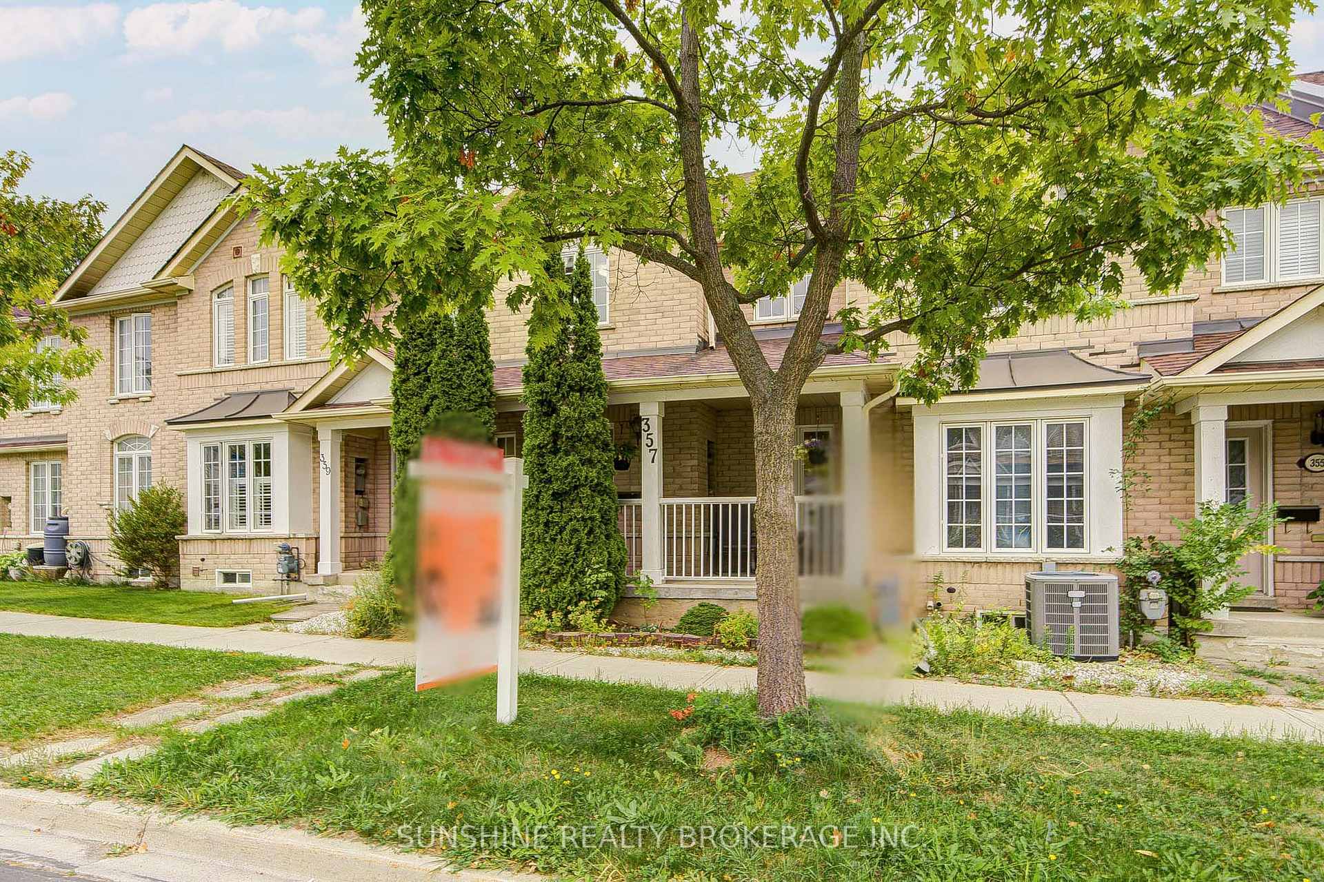 Photo 3 of 357 Bur Oak Avenue, Markham, Berczy — HOMEH