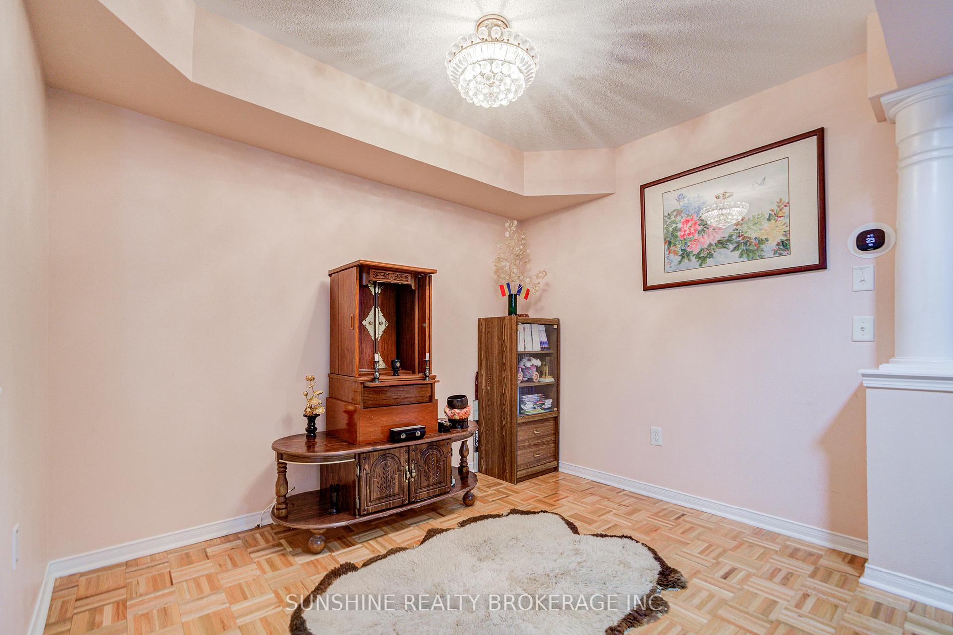 Photo 12 of 357 Bur Oak Avenue, Markham, Berczy — HOMEH