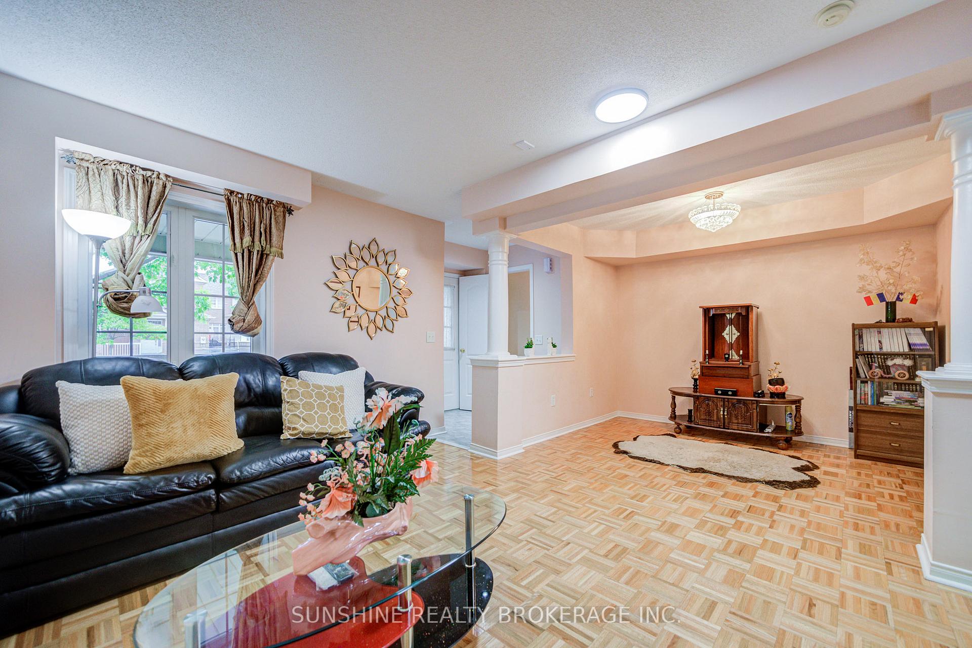 Photo 16 of 357 Bur Oak Avenue, Markham, Berczy — HOMEH