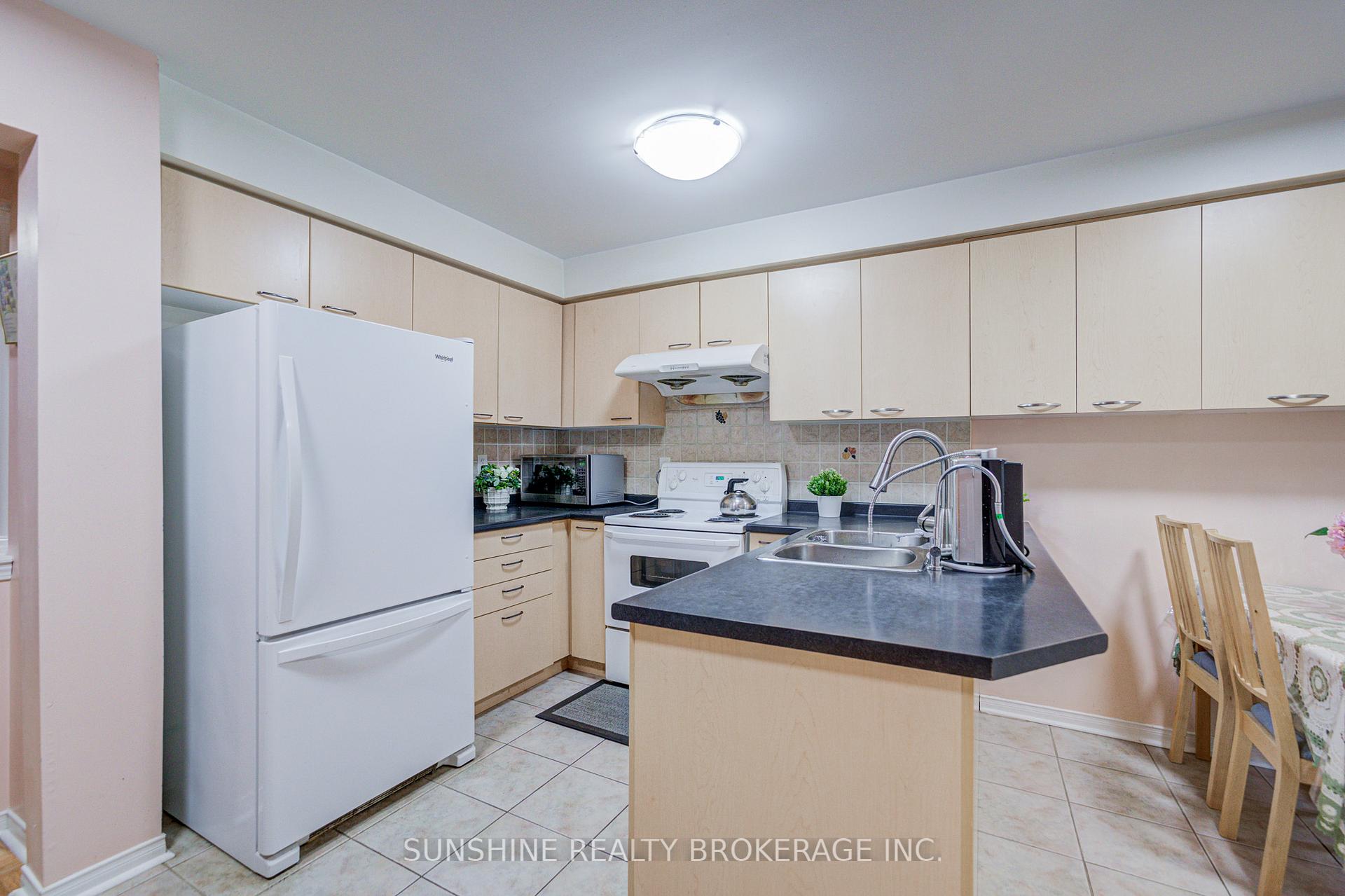 Photo 20 of 357 Bur Oak Avenue, Markham, Berczy — HOMEH