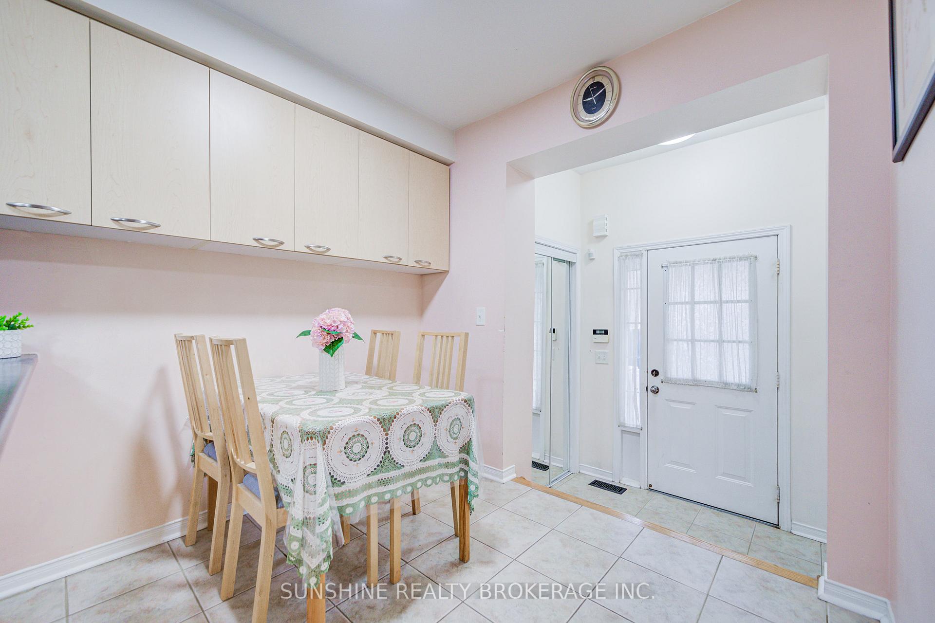 Photo 24 of 357 Bur Oak Avenue, Markham, Berczy — HOMEH