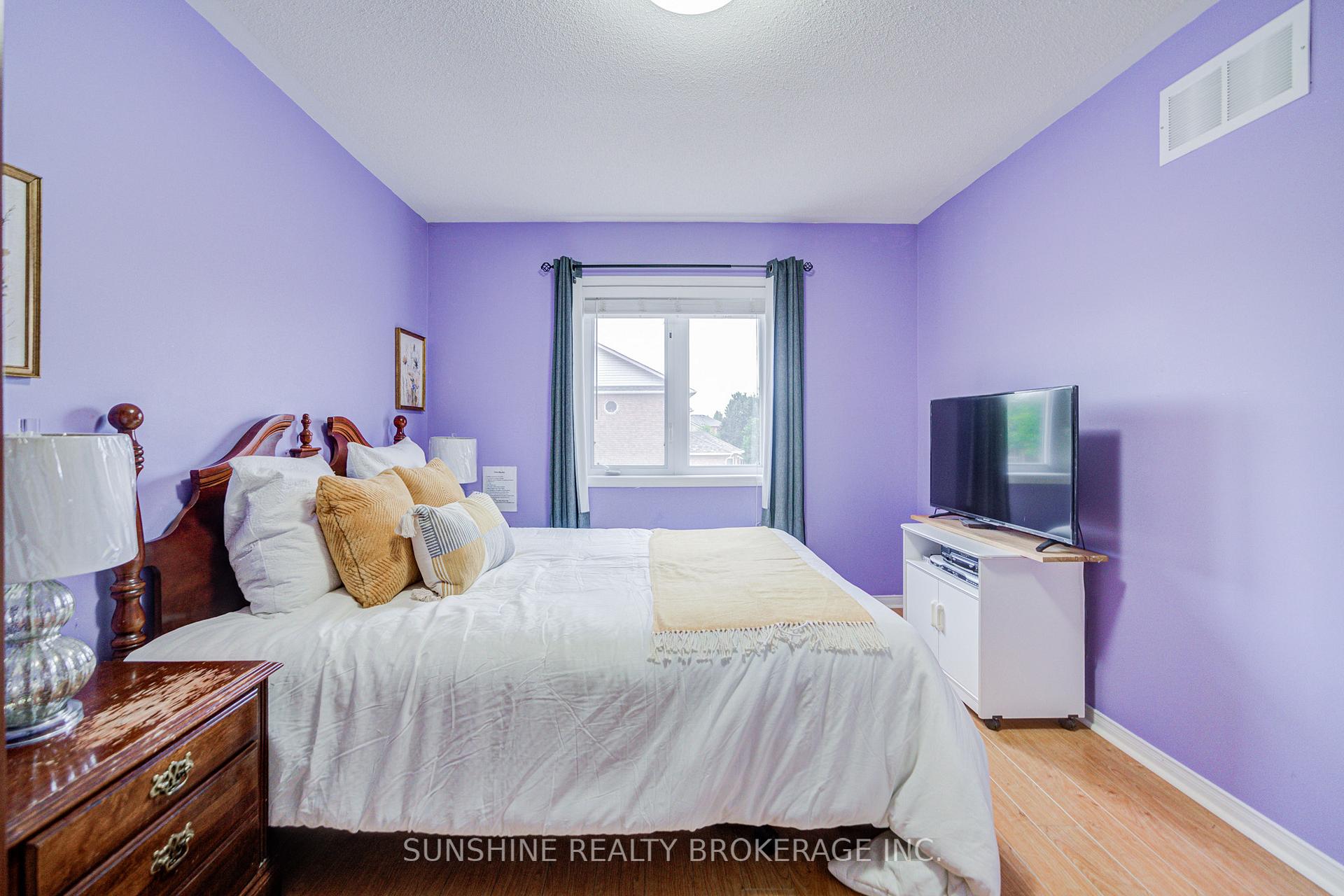 Photo 30 of 357 Bur Oak Avenue, Markham, Berczy — HOMEH