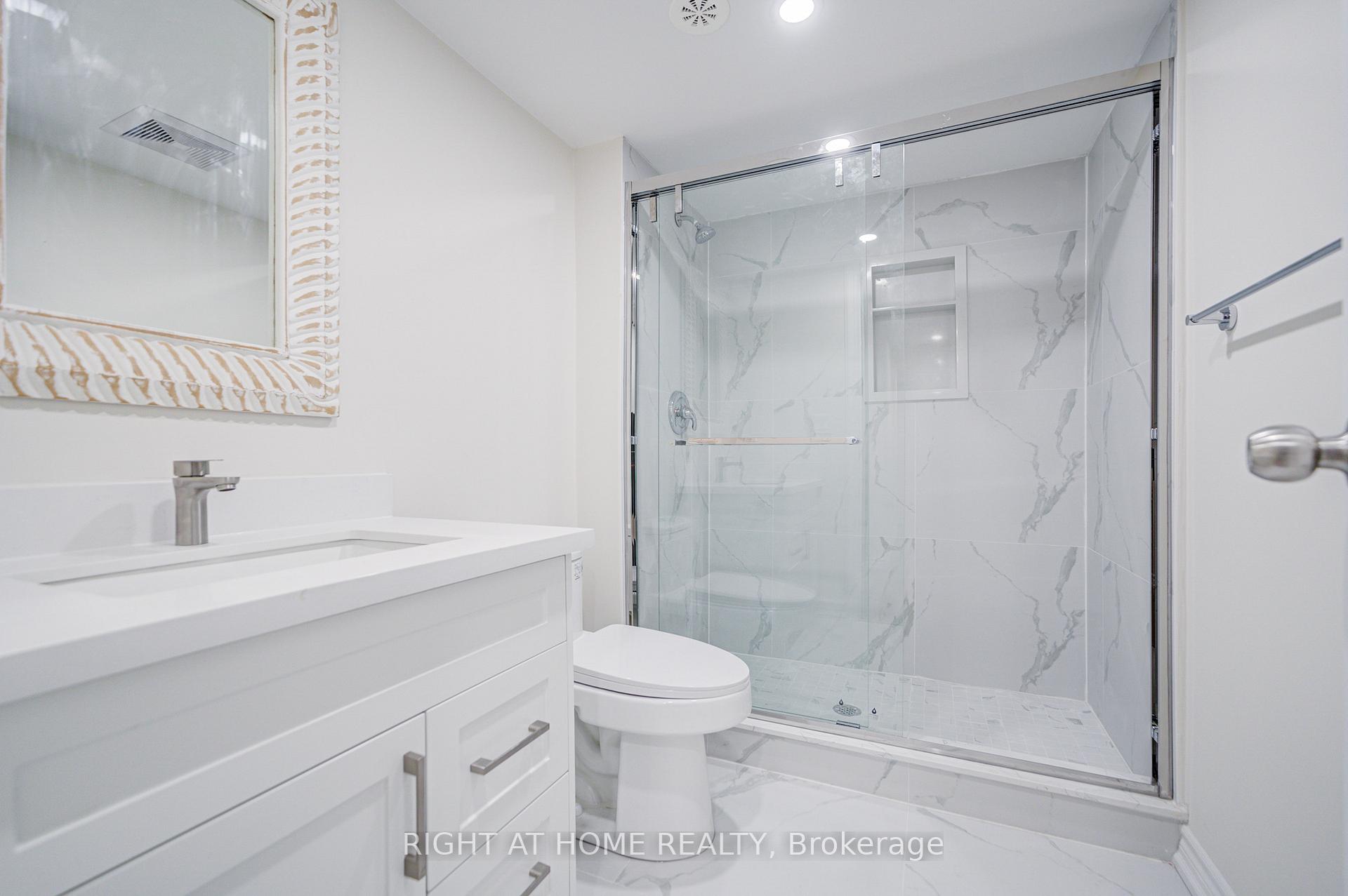 Photo 1 of Unit Basement, 33 John Stocks Way, Markham, Thornhill — HOMEH