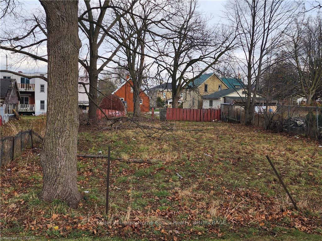 Photo 2 of 257 Mill Street, Kitchener — HOMEH