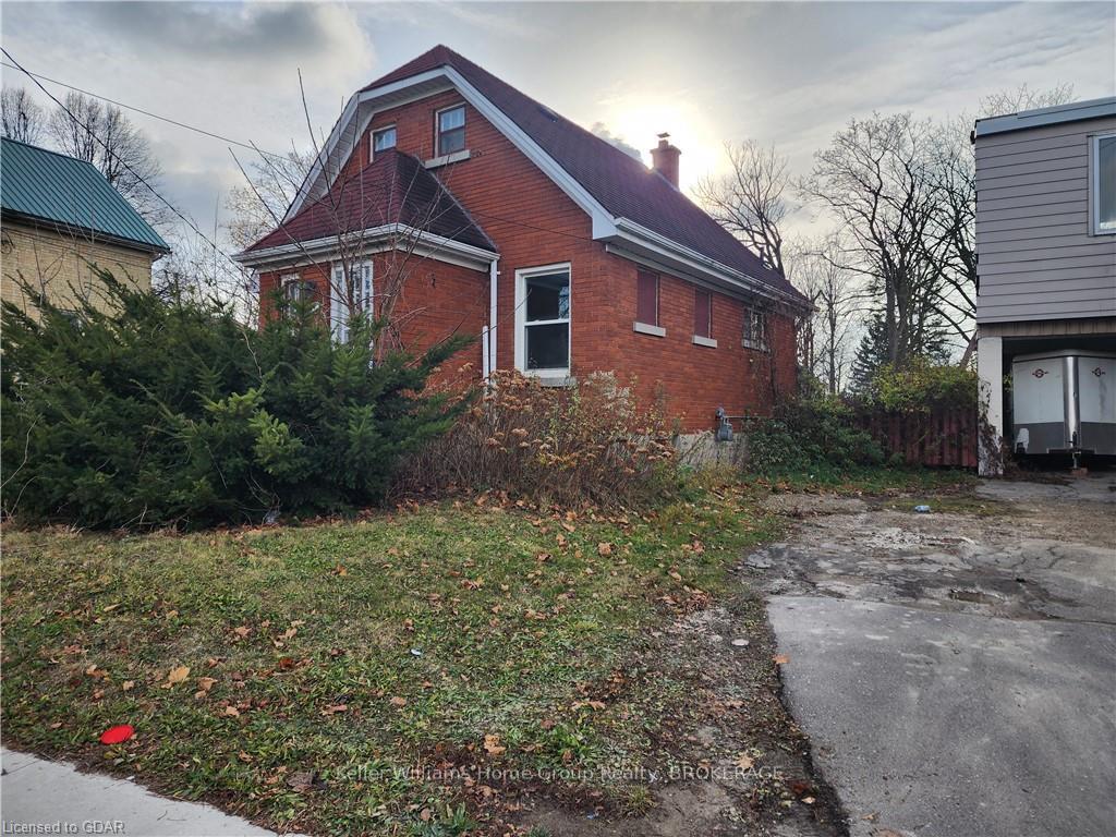 Photo 7 of 257 Mill Street, Kitchener — HOMEH